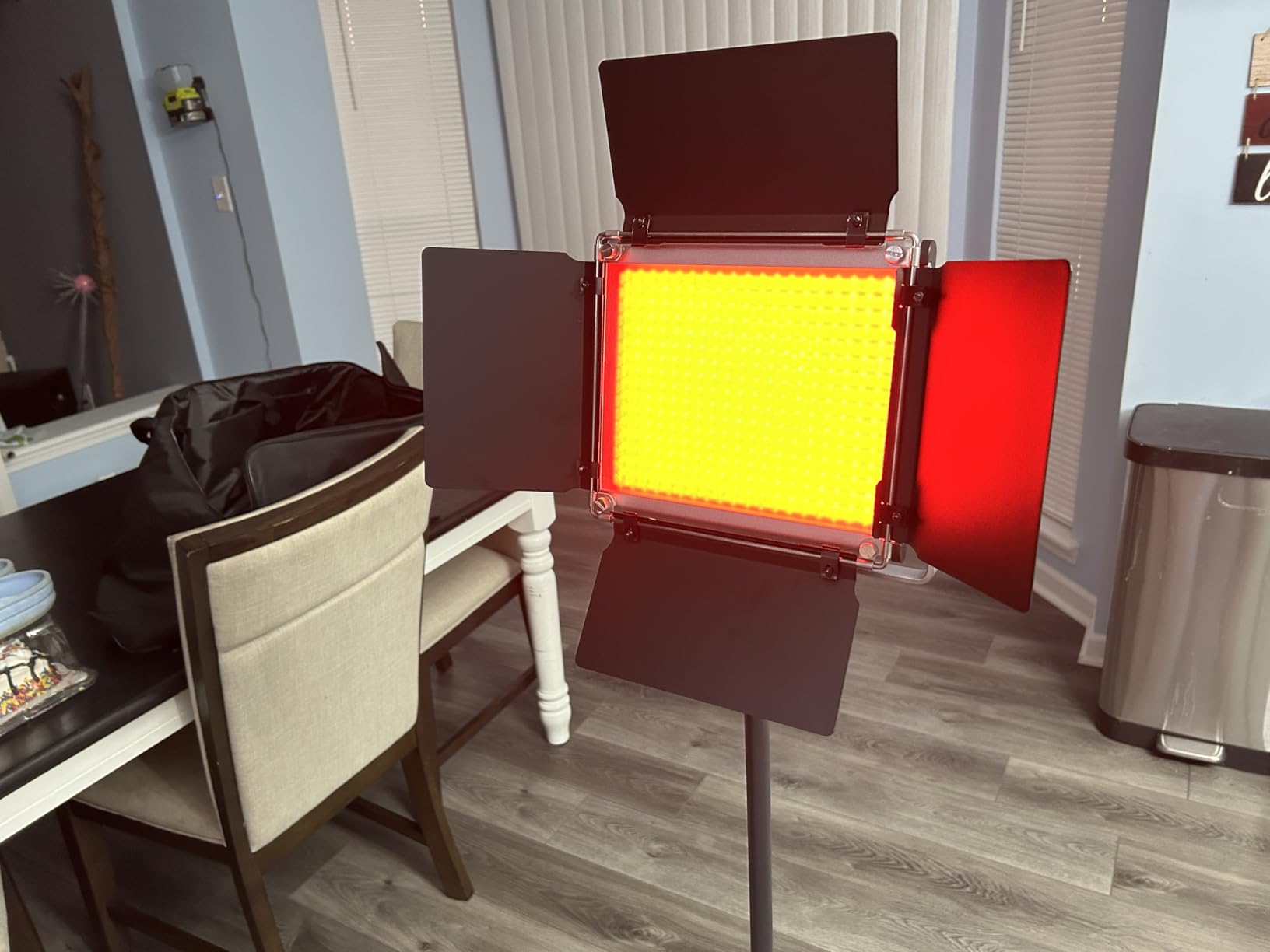 NEEWER 2 Pack Bi Color 660 LED Video Light and Stand Kit: (2) 3200-5600K CRI 96+ Dimmable Light with U Bracket and Barndoor, (2) 75 inches Light Stand for Studio Photography, Video Recording (Black) Customer Review NEEWER 2 Pack Bi Color 660 LED Video Light and Stand Kit: (2) 3200-5600K CRI 96+ Dimmable Light with U Bracket and Barndoor, (2) 75 inches Light Stand for Studio Photography, Video Recording (Black) - Customer Photo 2