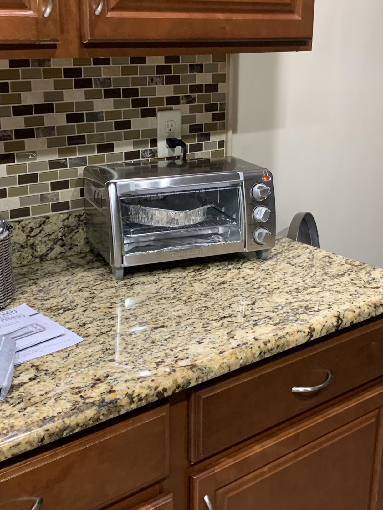 BLACK+DECKER 4-Slice Toaster Oven with Natural Convection, Stainless Steel, TO1760SS (TO1760SST-1) - Customer Photo 1