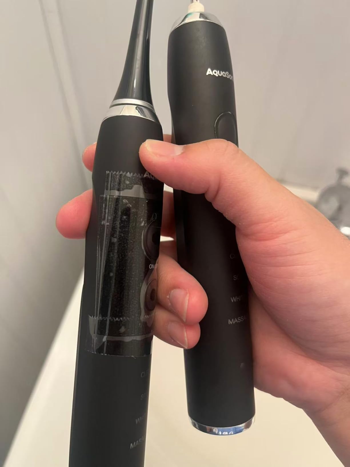 Aquasonic Black Series Ultra Whitening Toothbrush – ADA Accepted Electric Toothbrush- 8 Brush Heads & Travel Case – 40,000 VPM Electric Motor & Wireless Charging - 4 Modes w Smart Timer - Customer Photo 2