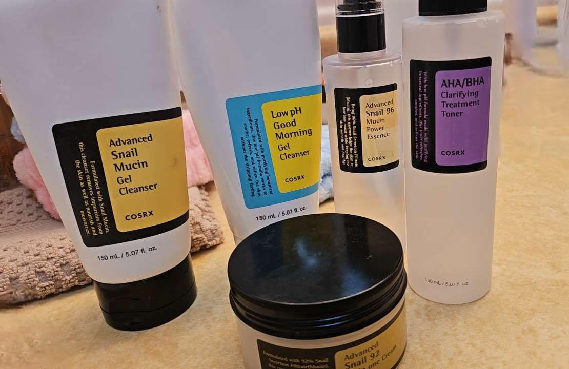 COSRX AHA/BHA Treatment Toner 5.07 fl.oz/ 150ml, Facial Exfoliating Spray for Whiteheads, Pores, & Uneven Skin, Korean Toner, Korean Skin Care, Stocking Stuffers, Gifts for Women, Holiday Gifts - Customer Photo 2