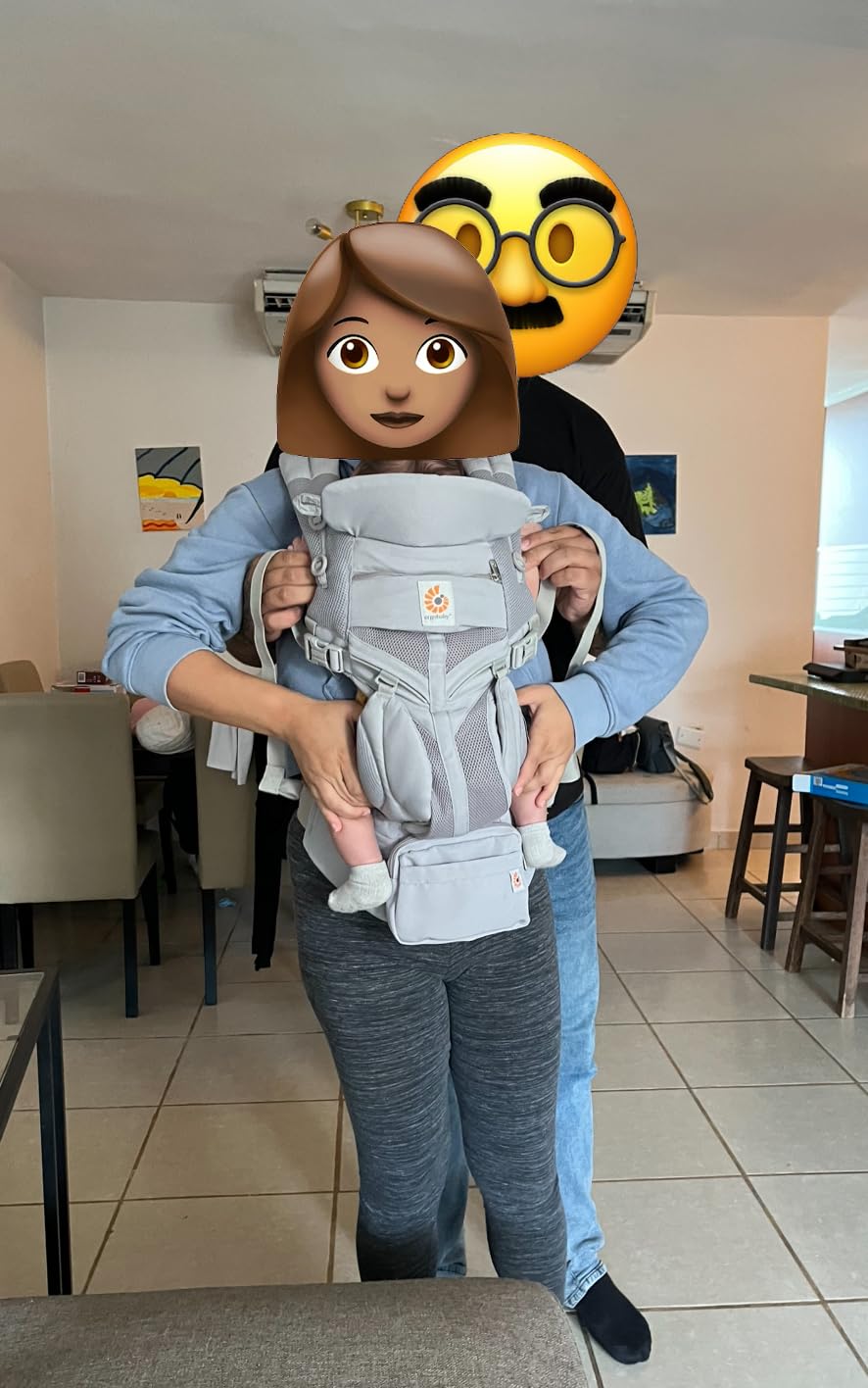 Ergobaby Omni Classic Baby Carrier Newborn to Toddler - Breathable Baby Carriers for Summer - All-Position Carrier with Lumbar Support (7-45 Pounds), Cotton, Pure Black - Customer Photo 1