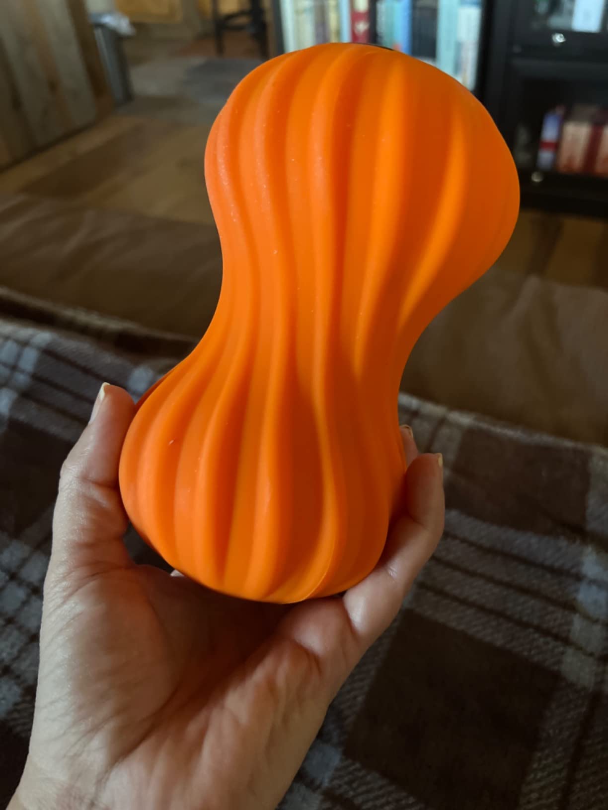 Zyllion Rechargeable Vibrating Foam Roller with 4 Speeds - Cordless Electric Deep Tissue Massager for Muscle Pain Relief, Black/Black, ZMA-22 - Customer Photo 2