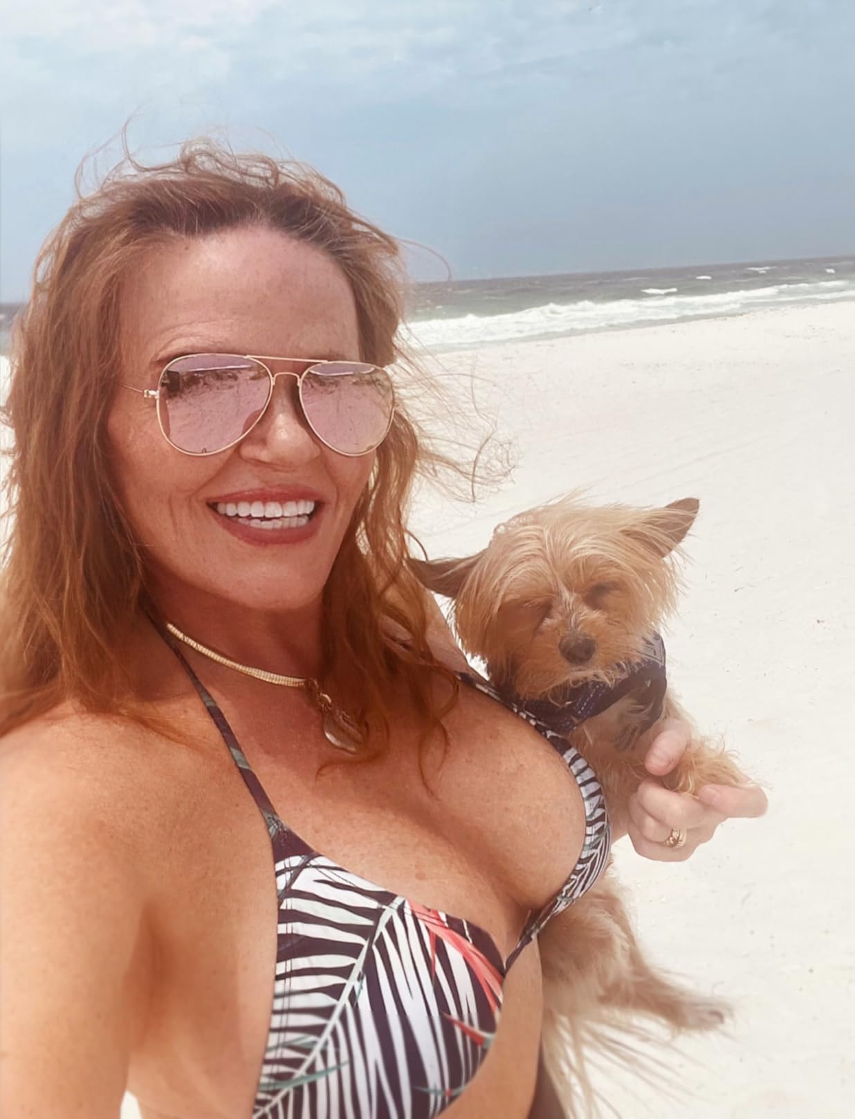 livho Sunglasses for Men Women Aviator Polarized Metal Mirror UV 400 Lens Protection - Customer Photo 2