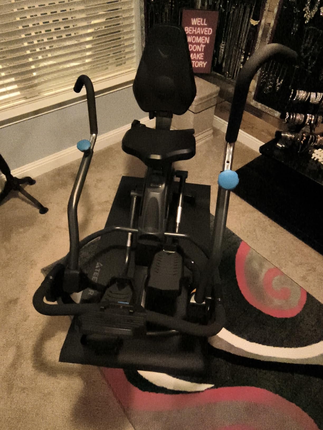 Teeter FreeStep Recumbent Cross Trainer Stepper, Zero-Impact Exercise Bike Alternative w/Patented Physical Therapy Stride, Up to 350lb, Free App w/Trainer Workouts (LT1) - Customer Photo 4