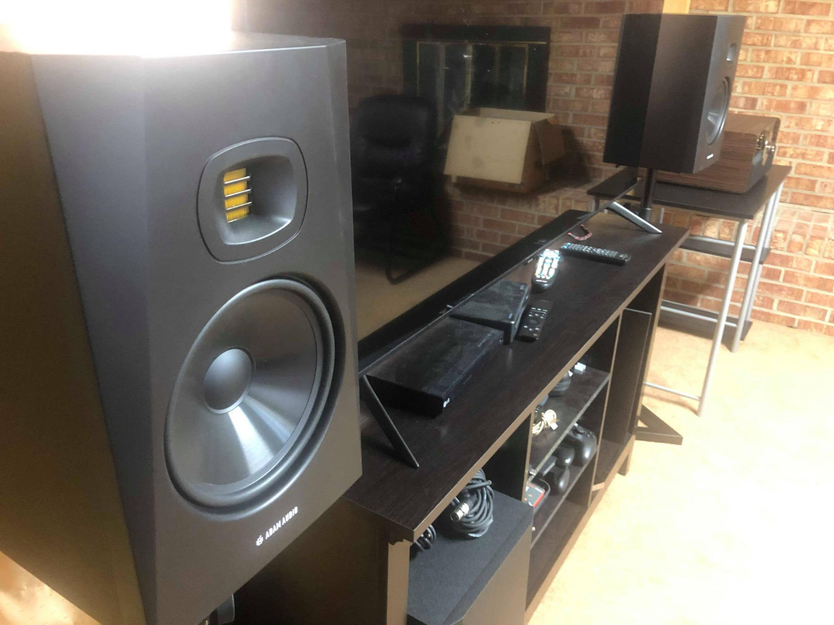 ADAM Audio T5V Studio Monitor for recording, mixing and mastering, Studio Quality Sound (Single) - Customer Photo 3