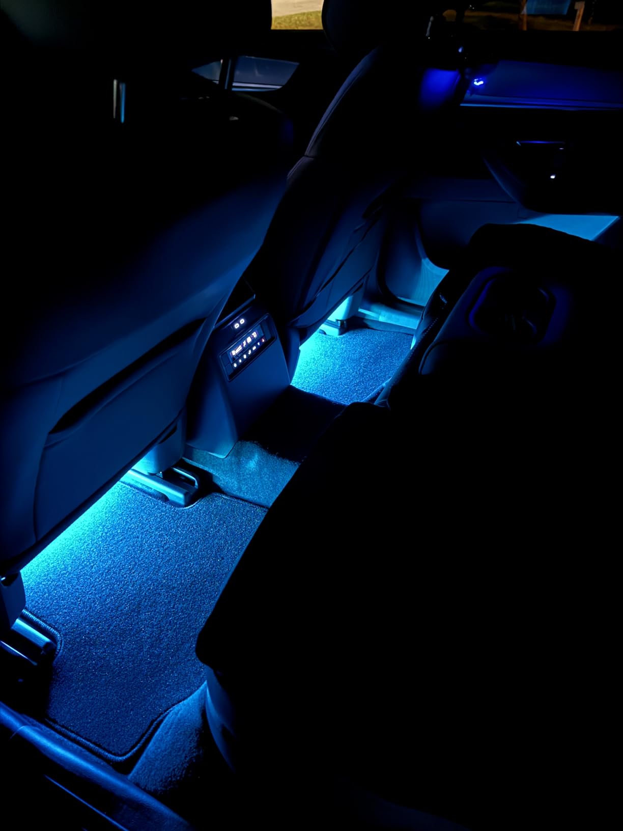 Pet Hair Eraser Cordless Hand Vacuum, Lithium Ion, Home, Auto, and Pet Vacuum, Easy-Empty Dirt Bin, Upholstery Tool, Brush Tool, and Crevice Tool Included, 2390A customer photo 1