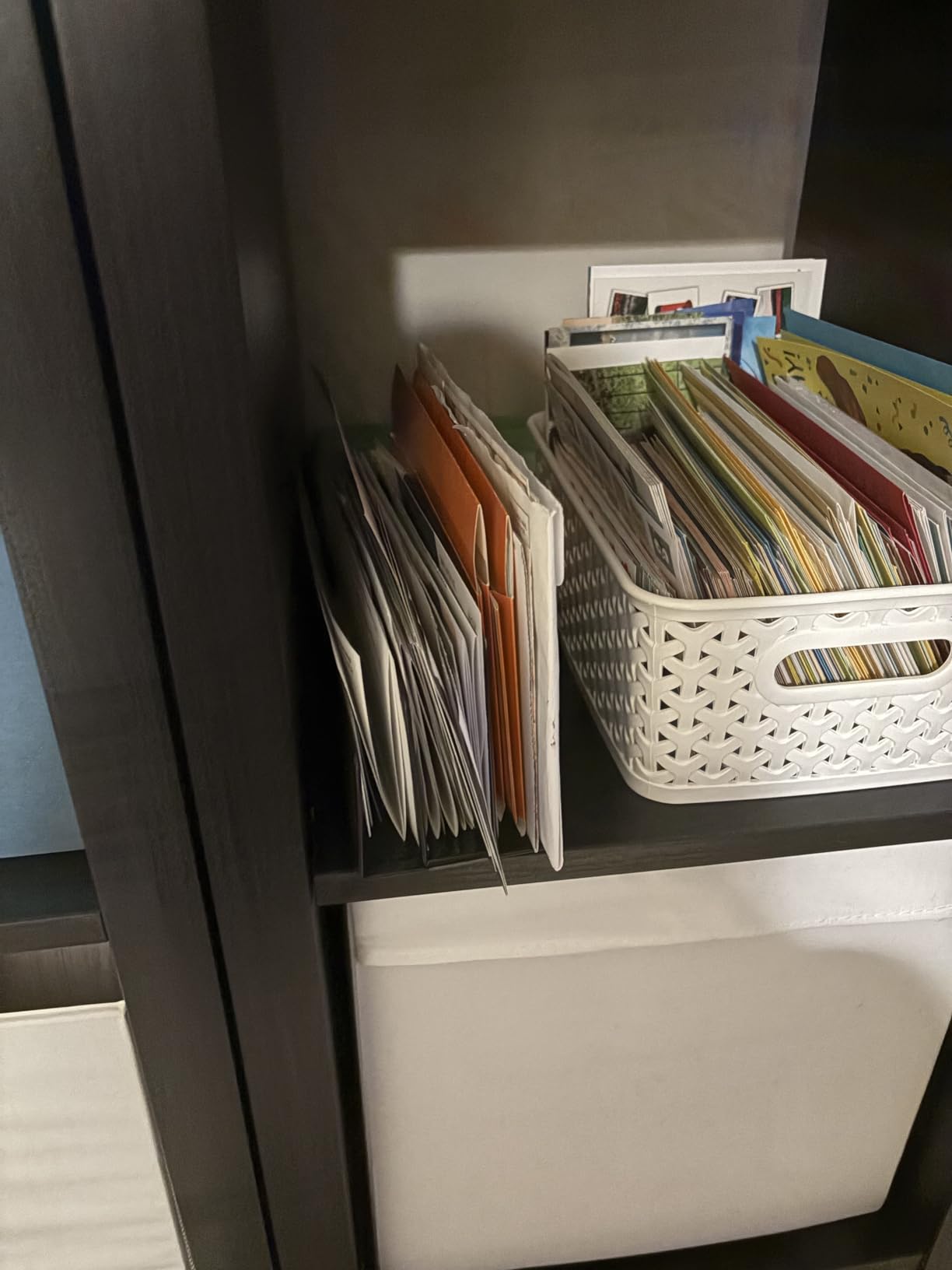 wishacc Desk Mail Organizer Small File Holders Letter Metal Mesh Document/Filing/Folders/Paper Organizer for Desktop - Customer Photo 1