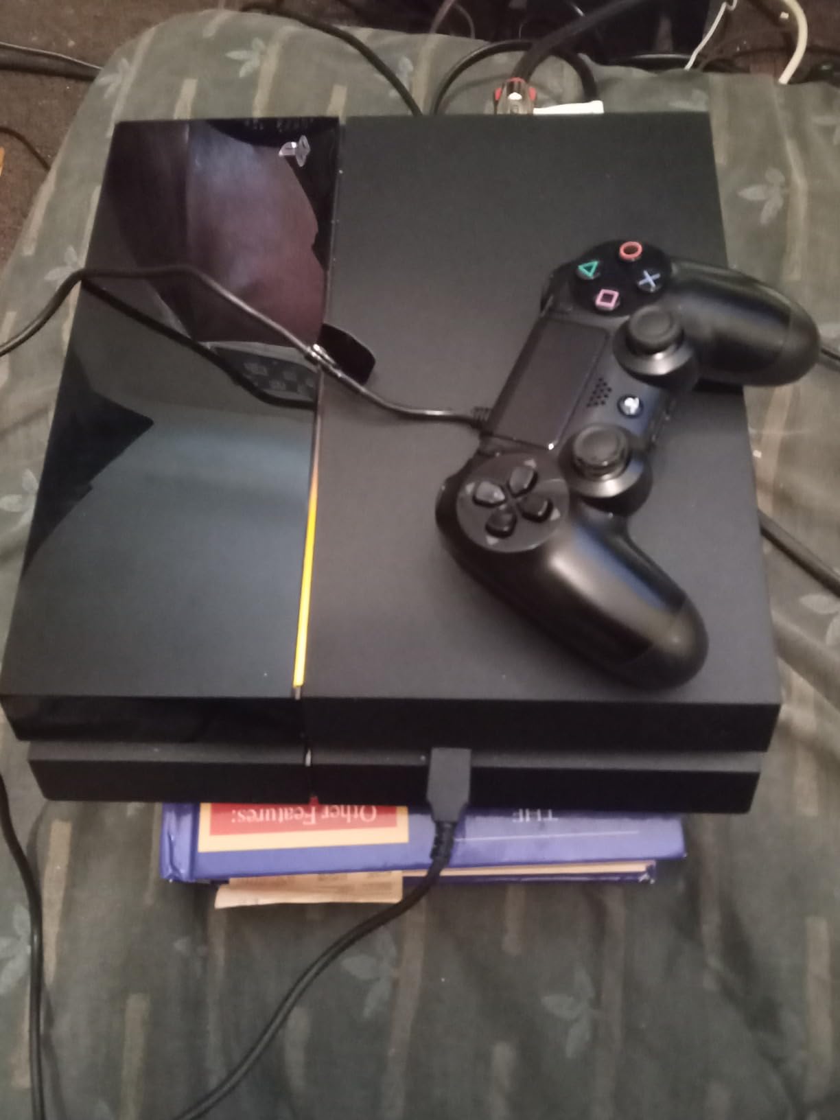 Sony PlayStation 4 500GB Console (Renewed) - Customer Photo 1