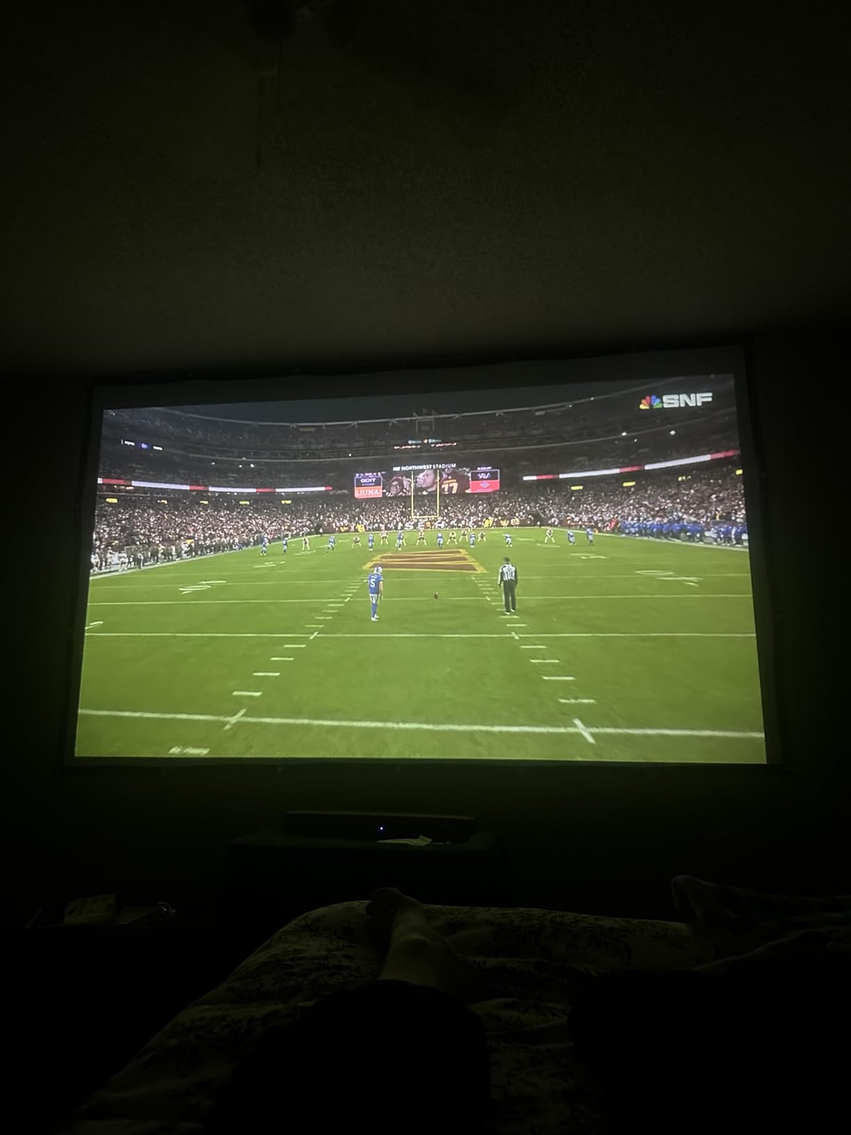 120 inch Projector Screen 16:9 Foldable Anti-Crease Portable Projector Movies Screens for Home Theater Outdoor Indoor Support Double Sided Projection customer photo 2