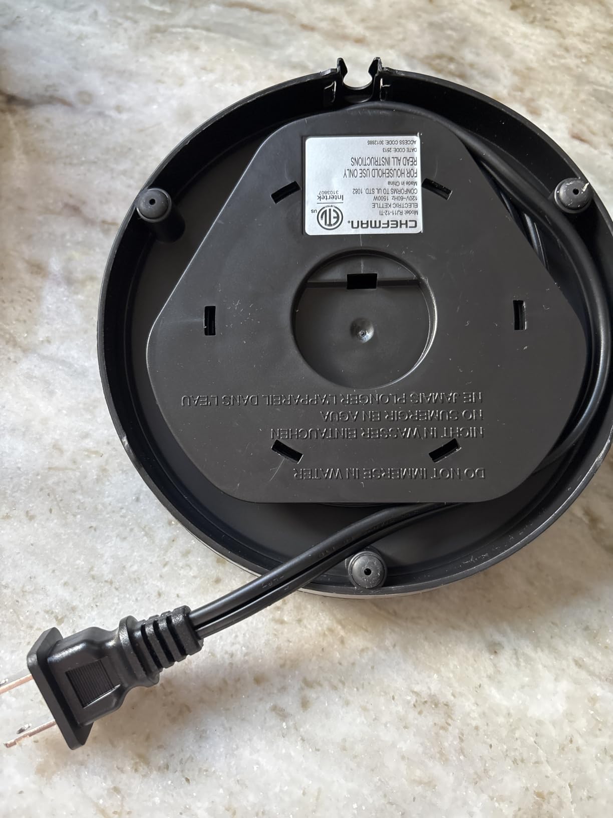 Chefman Electric Kettle with Temperature Control, 5 Presets LED Indicator Lights, Removable Tea Infuser, Glass Tea Kettle & Hot Water Boiler, 360° Swivel Base, BPA Free, Stainless Steel, 1.8 Liters Customer Review Chefman Electric Kettle with Temperature Control, 5 Presets LED Indicator Lights, Removable Tea Infuser, Glass Tea Kettle & Hot Water Boiler, 360° Swivel Base, BPA Free, Stainless Steel, 1.8 Liters - Customer Photo 3