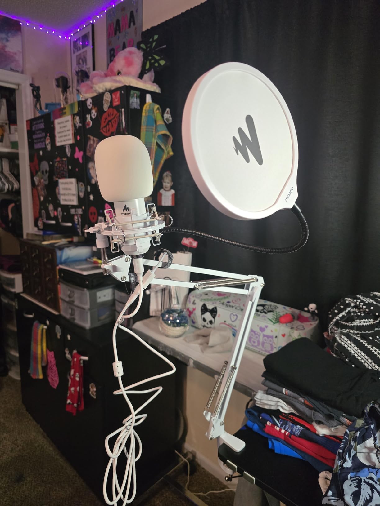 USB Microphone, MAONO 192KHZ/24Bit Plug & Play PC Computer Podcast Condenser Cardioid Metal Mic Kit with Professional Sound Chipset for Recording, Gaming, Singing, YouTube (AU-A04) Customer Review USB Microphone, MAONO 192KHZ/24Bit Plug & Play PC Computer Podcast Condenser Cardioid Metal Mic Kit with Professional Sound Chipset for Recording, Gaming, Singing, YouTube (AU-A04) - Customer Photo 3