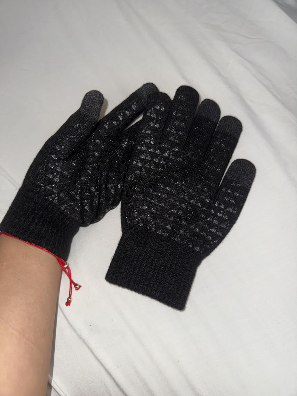TRENDOUX Winter Gloves for Men Women - Upgraded Touch Screen Cold Weather Thermal Warm Knit Glove for Running Driving Hiking Customer Review TRENDOUX Winter Gloves for Men Women - Upgraded Touch Screen Cold Weather Thermal Warm Knit Glove for Running Driving Hiking - Customer Photo 2