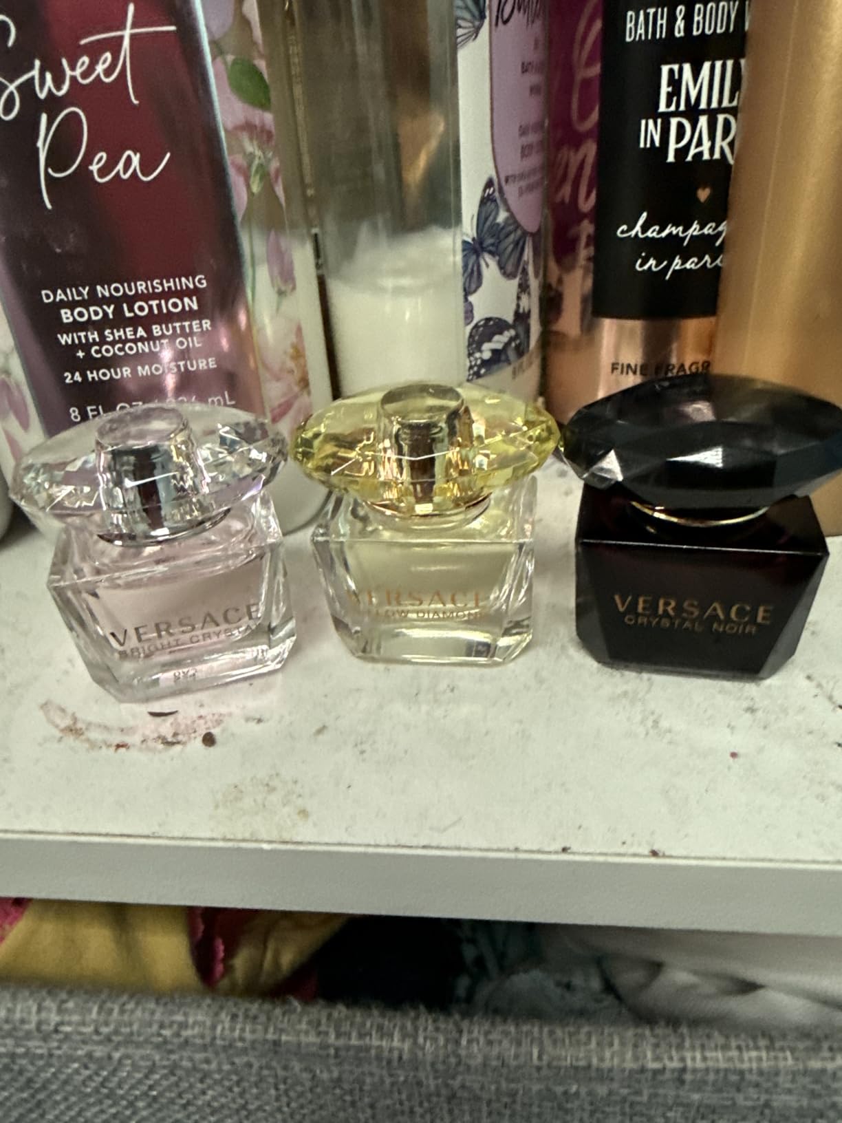 Versace Perfume Gift Set for Women – Mini Variety Gift Set Trio Collection – Absolu, Bright Crystal, Yellow Diamond - Customer Photo 1