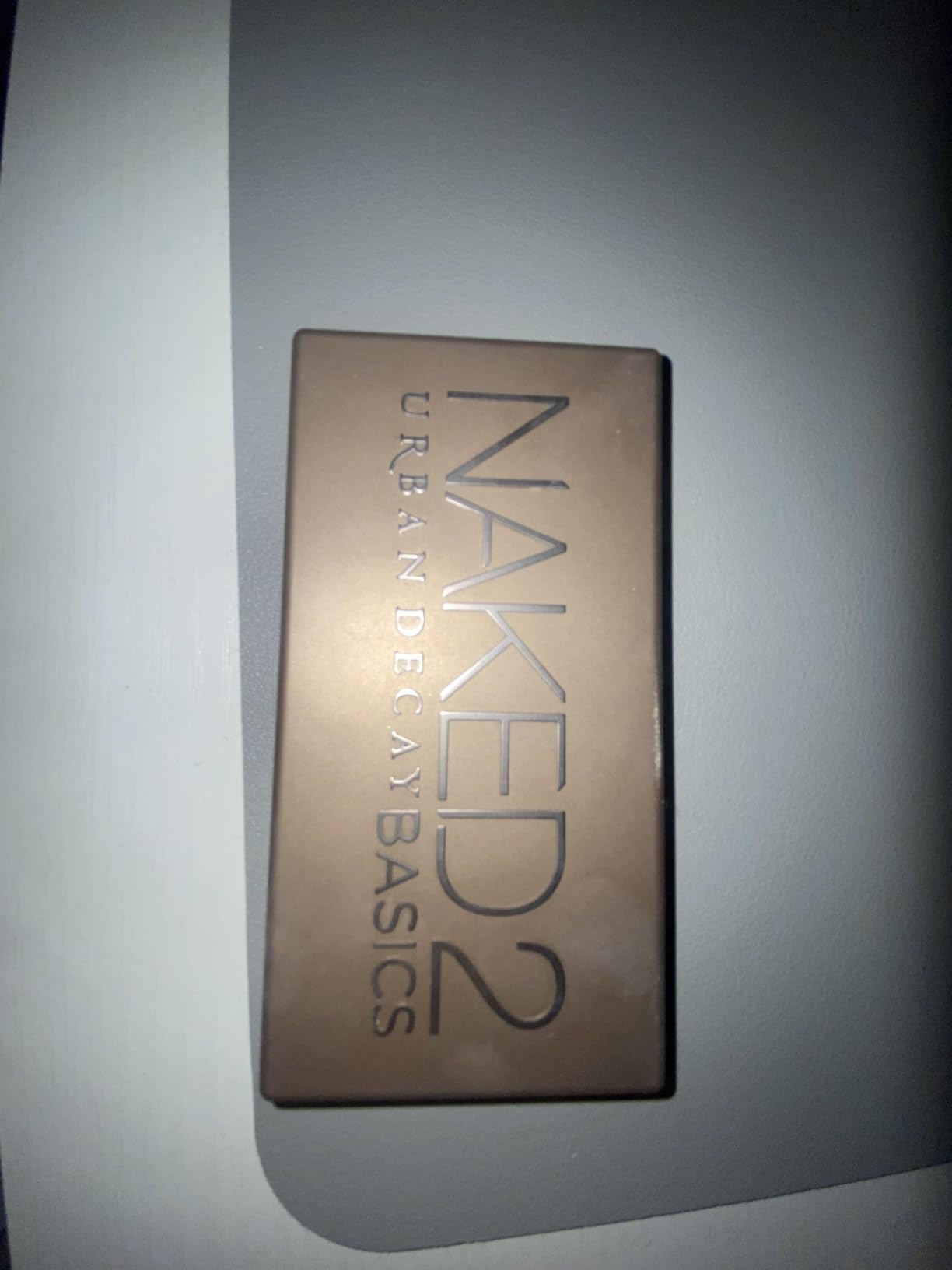 Urban Decay Naked 2 Basics Mini Eyeshadow Palette - 6 Matte Nude Shadows, Multi-Use Powder for Eye, Contour, or Brows, Ultra-Blendable Cool-Tone Neutrals, Long-lasting Wear, Travel Makeup with Mirror Customer Review Urban Decay Naked 2 Basics Mini Eyeshadow Palette - 6 Matte Nude Shadows, Multi-Use Powder for Eye, Contour, or Brows, Ultra-Blendable Cool-Tone Neutrals, Long-lasting Wear, Travel Makeup with Mirror - Customer Photo 2