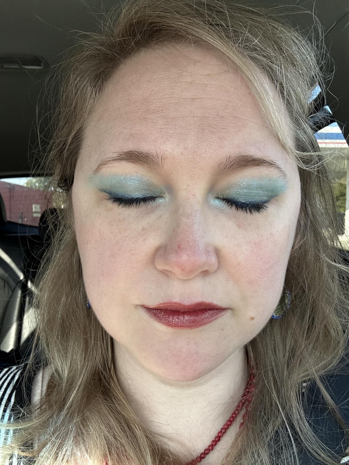 Highly Pigmented Eye Makeup Palette, Matte Shimmer Metallic Eyeshadow Pallet Long Lasting Blendable Natural Colors Make Up Eye Shadows Cosmetics Gift Kit - Customer Photo 1