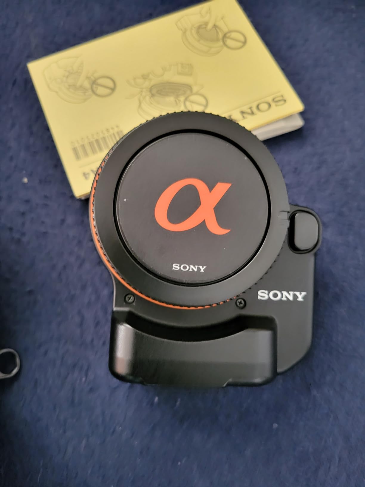 Sony Alpha a6400 Mirrorless Camera: Compact APS-C Interchangeable Lens Digital Camera with Real-Time Eye Auto Focus, 4K Video, Flip Screen & 16-50mm Lens - E Mount Compatible - ILCE-6400L/B, Black Customer Review Sony Alpha a6400 Mirrorless Camera: Compact APS-C Interchangeable Lens Digital Camera with Real-Time Eye Auto Focus, 4K Video, Flip Screen & 16-50mm Lens - E Mount Compatible - ILCE-6400L/B, Black - Customer Photo 2