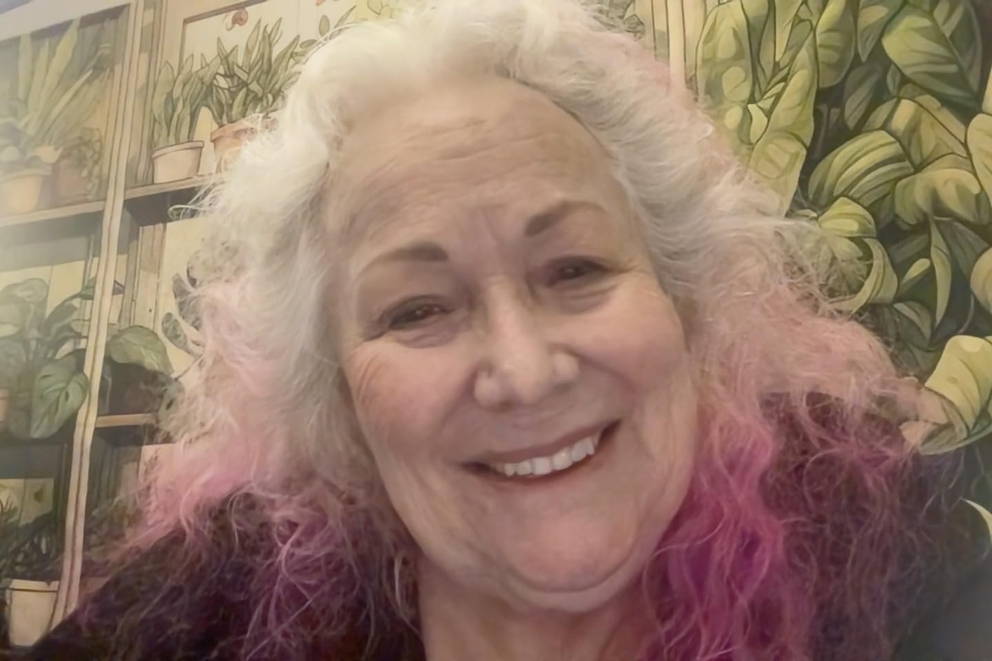 e.l.f. Monochromatic Multi Stick, Luxuriously Creamy & Blendable Color, For Eyes, Lips & Cheeks, Glistening Peach, 0.17 Oz (5g) Customer Review e.l.f. Monochromatic Multi Stick, Luxuriously Creamy & Blendable Color, For Eyes, Lips & Cheeks, Glistening Peach, 0.17 Oz (5g) - Customer Photo 1