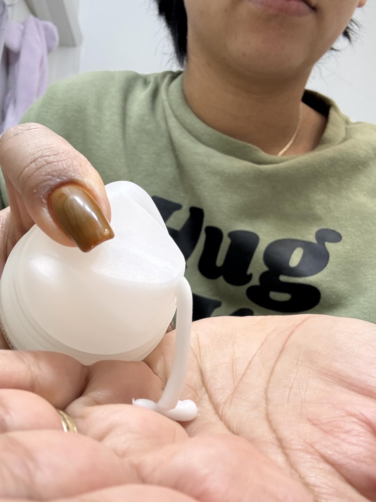 Olaplex Nº. 6 Bond Smoother: Leave-In Styling Treatment | Smooths, Conditions, & Strengthens | Frizz Control for Up to 72 Hours | For Coily, Curly, Straight, and Wavy, 100 mL / 3.3 Fl. Oz. - Customer Photo 2