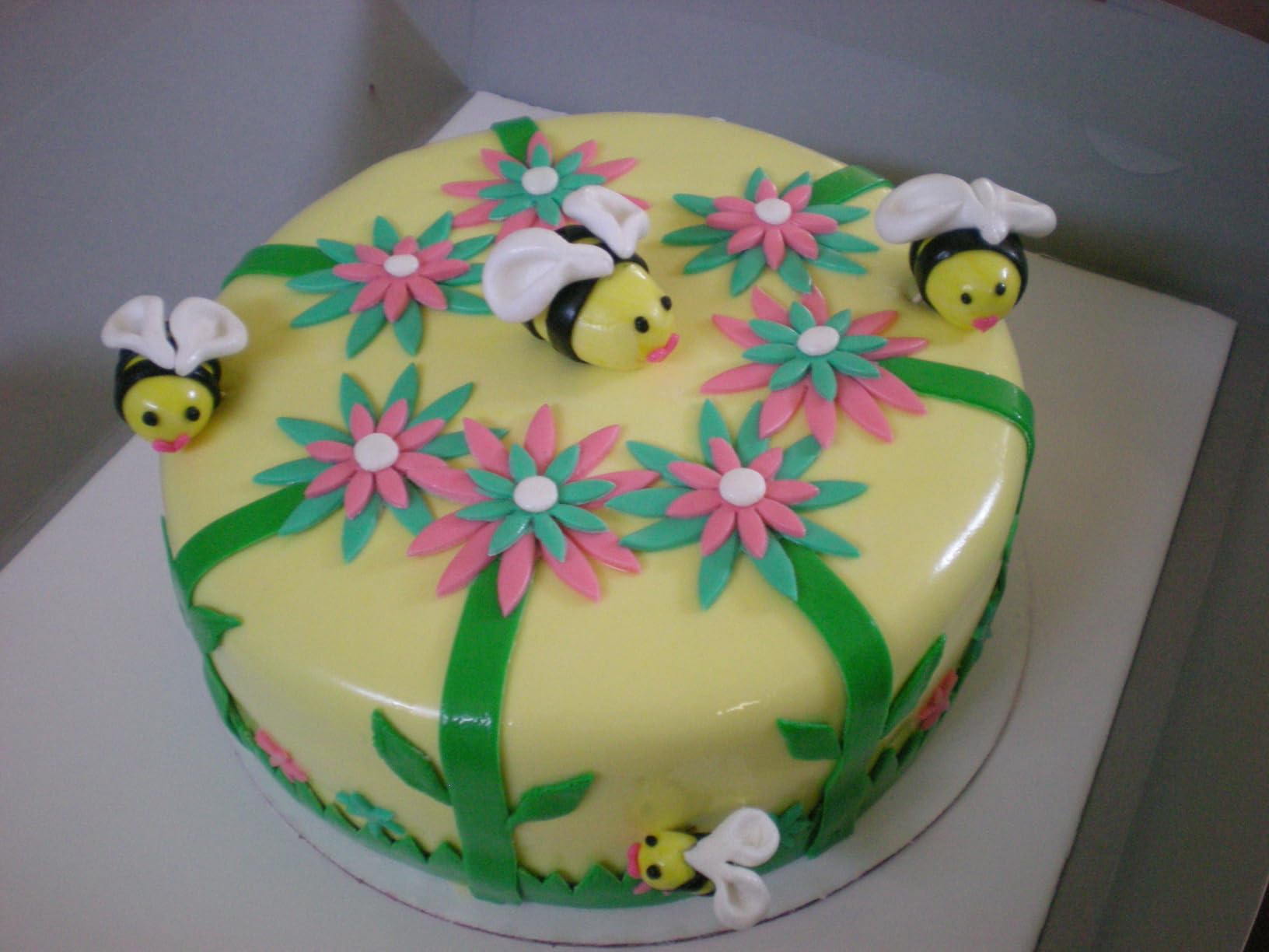 Amazon Basics Multi-Speed Immersion Hand Blender for Kitchen Mixing, Smoothies, Soups, 500 Watt Powerful, Silver Customer Review Amazon Basics Multi-Speed Immersion Hand Blender for Kitchen Mixing, Smoothies, Soups, 500 Watt Powerful, Silver - Customer Photo 1