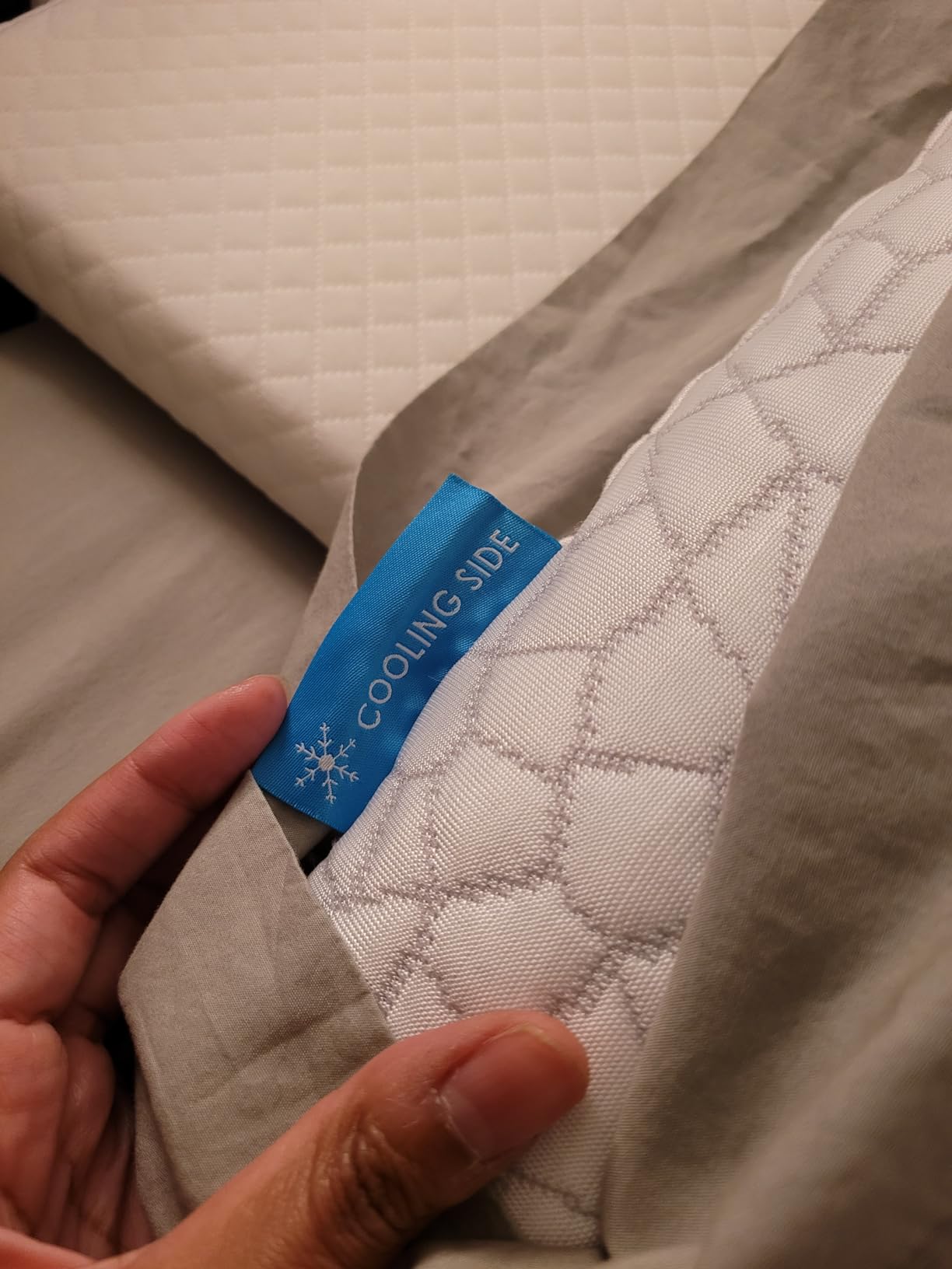 SUPA MODERN Cooling Shredded Memory Foam Bed Pillows for Sleeping for Side Back Stomach Sleepers, Adjustable Cool Luxury Firm Gel Pillows for Neck Pain Relief, Queen, Set of 2 - Customer Photo 2