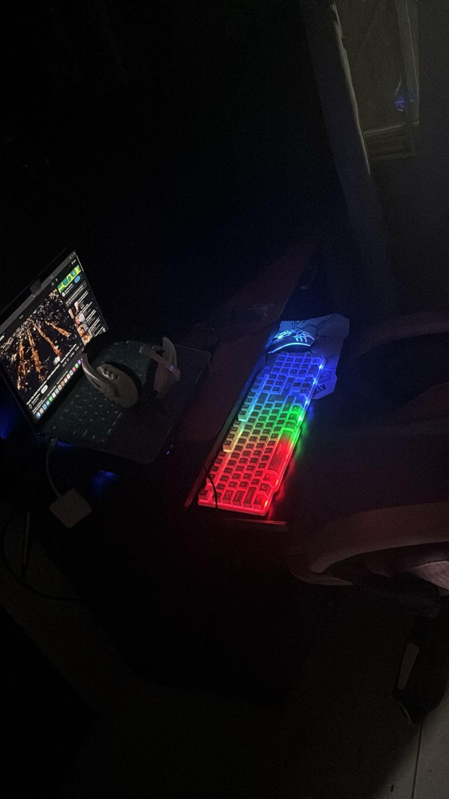 Gaming Keyboard and Mouse and Mouse pad and Gaming Headset, Wired LED RGB Backlight Bundle for PC Gamers and Xbox and PS4 Users - 4 in 1 Edition Hornet RX-250 - Customer Photo 2