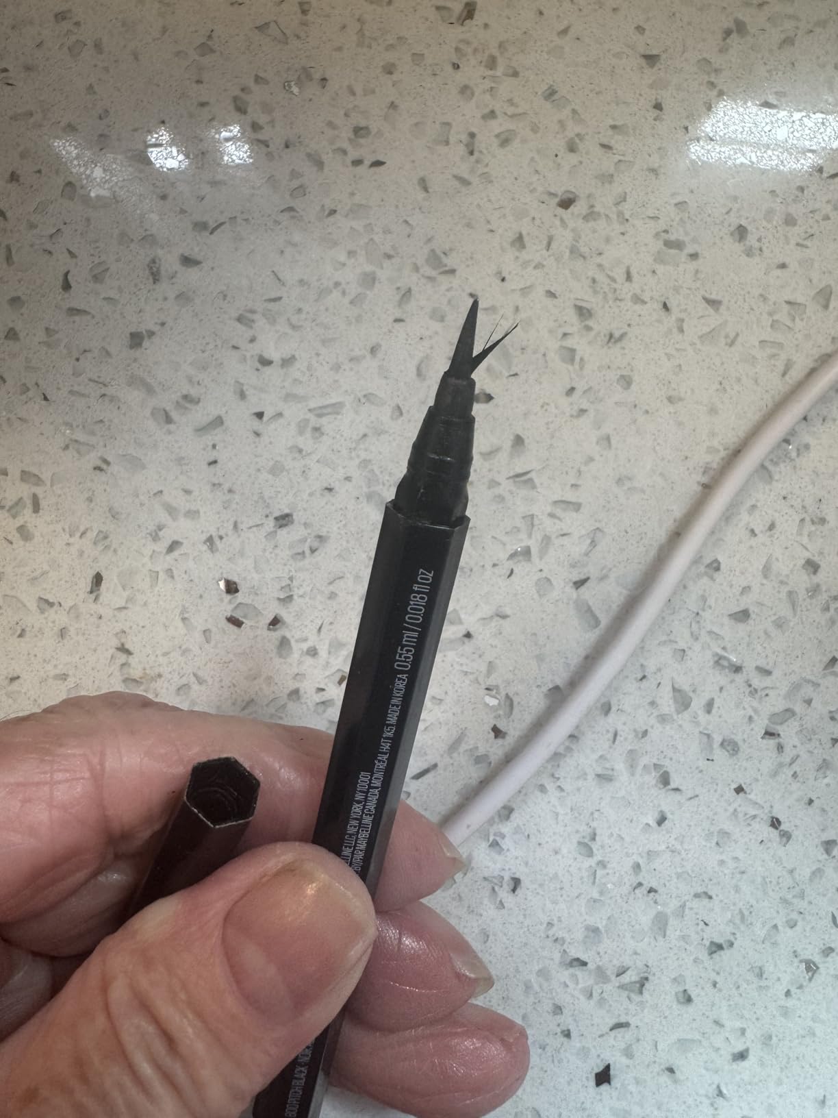 Maybelline Hyper Easy Liquid Pen No-Skip Eyeliner, Satin Finish, Waterproof Formula, Pitch Black, 0.018 Fl Oz - Customer Photo 4