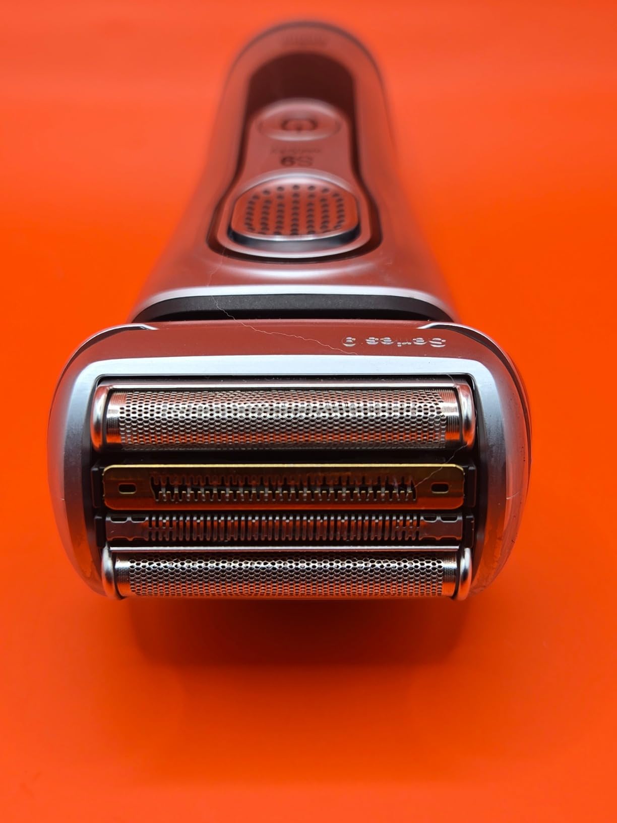 Braun Electric Razor for Men, Waterproof Foil Shaver, Series 9 9390cc, Wet & Dry Shave, with Pop-Up Beard Trimmer for Grooming, Cleaning & Charging SmartCare Center and Leather Travel Case, Silver - Customer Photo 1