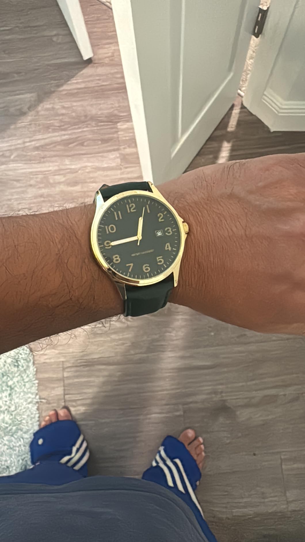 Amazon Essentials Men's Easy to Read Strap Watch - Customer Photo 1