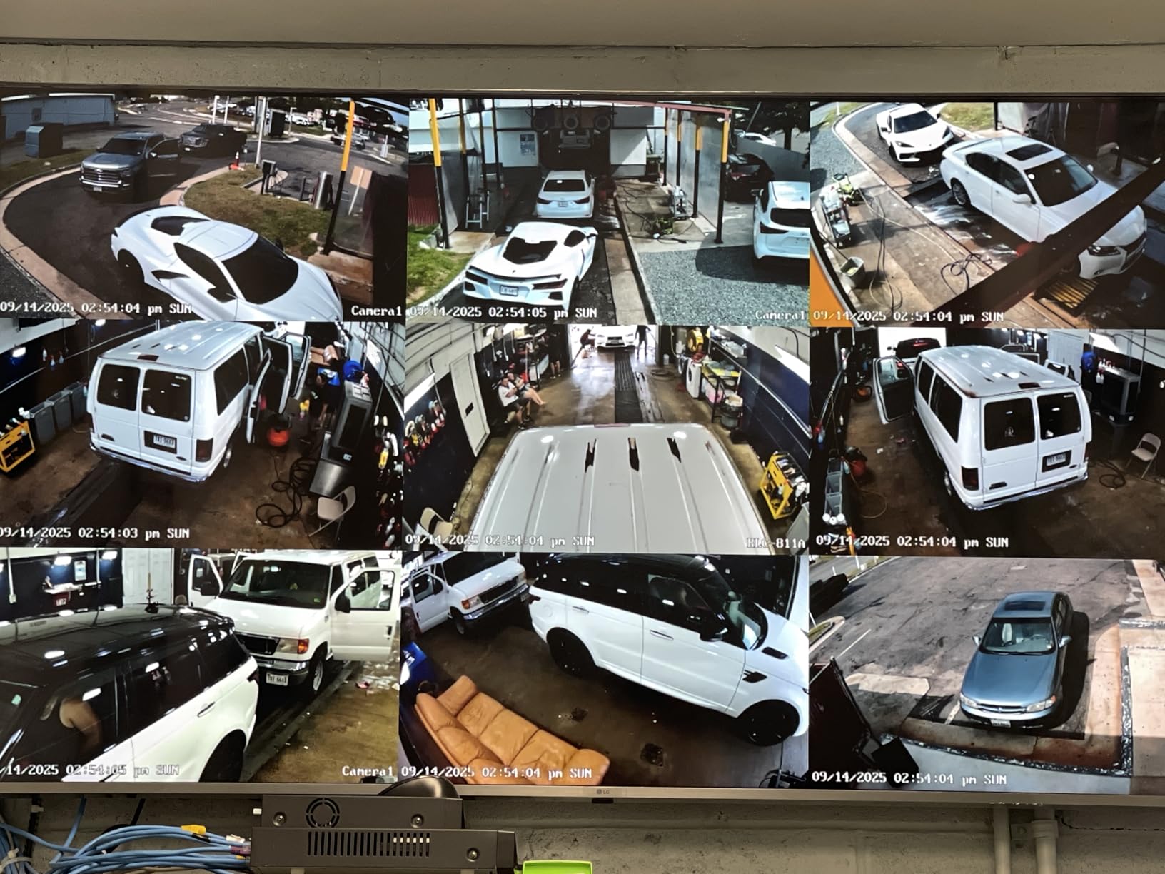 REOLINK 4K Security Camera System, RLK16-800B8 8pcs H.265 PoE Wired with Person Vehicle Detection, 8MP/4K 16CH NVR with 4TB HDD for 24-7 Recording - Customer Photo 2