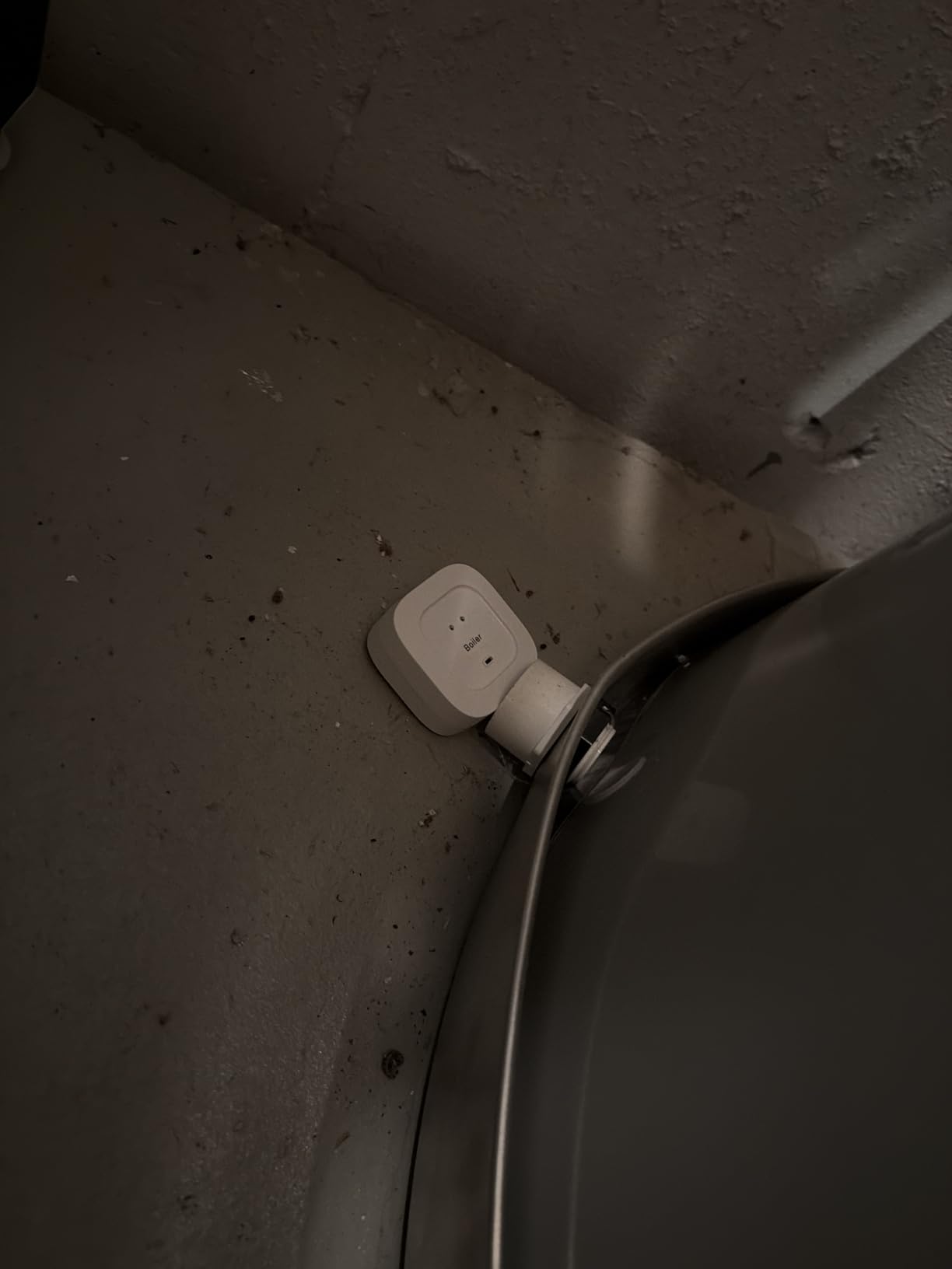 YoLink Water Leak Starter Kit: Hub + 4 Leak Sensor 1 (Silent), LoRa Long-Range, App/SMS/Email Alerts, D2D Offline Triggers, 2 AAA Up to 5-Year Battery, Compatible with Alexa/IFTTT/Home Assistant - Customer Photo 2