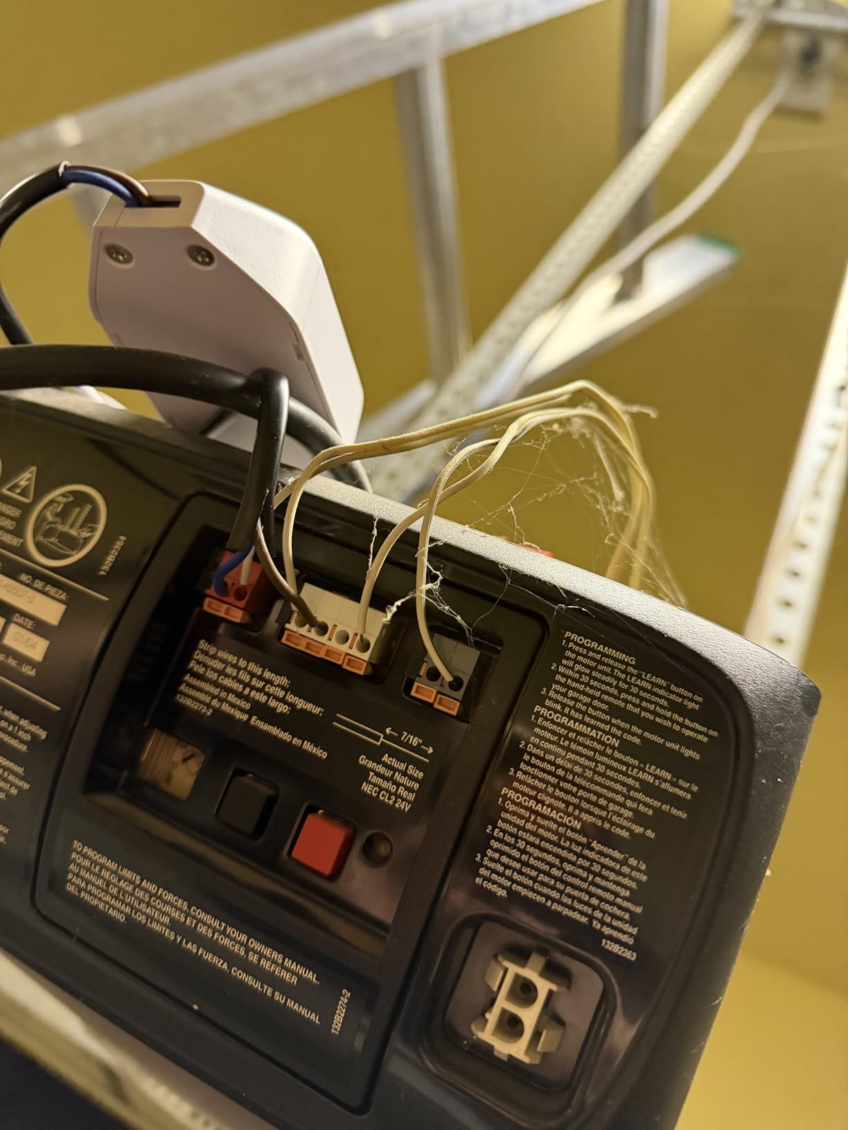 meross Smart Garage Door Opener Remote, Compatible with Apple HomeKit, Amazon Alexa, Google Assistant, SmartThings, Siri, CarPlay and Android, Universal WiFi Garage Controller, No Hub Required Customer Review meross Smart Garage Door Opener Remote, Compatible with Apple HomeKit, Amazon Alexa, Google Assistant, SmartThings, Siri, CarPlay and Android, Universal WiFi Garage Controller, No Hub Required - Customer Photo 2