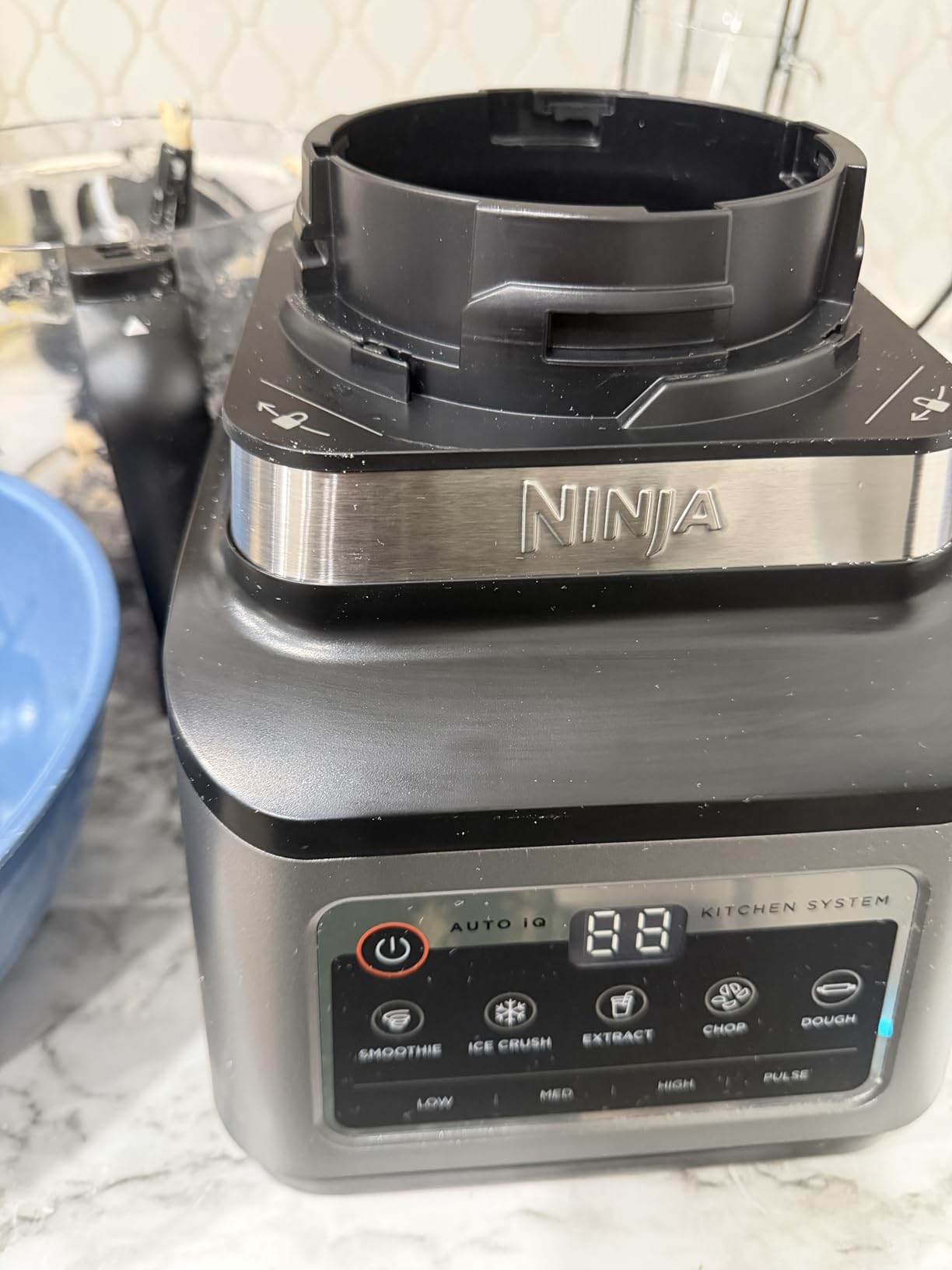 Ninja BN701 Professional Plus Blender, 1400 Peak Watts, 3 Functions for Smoothies, Frozen Drinks & Ice Cream with Auto IQ, 72-oz.* Total Crushing Pitcher & Lid, Dark Grey - Customer Photo 2