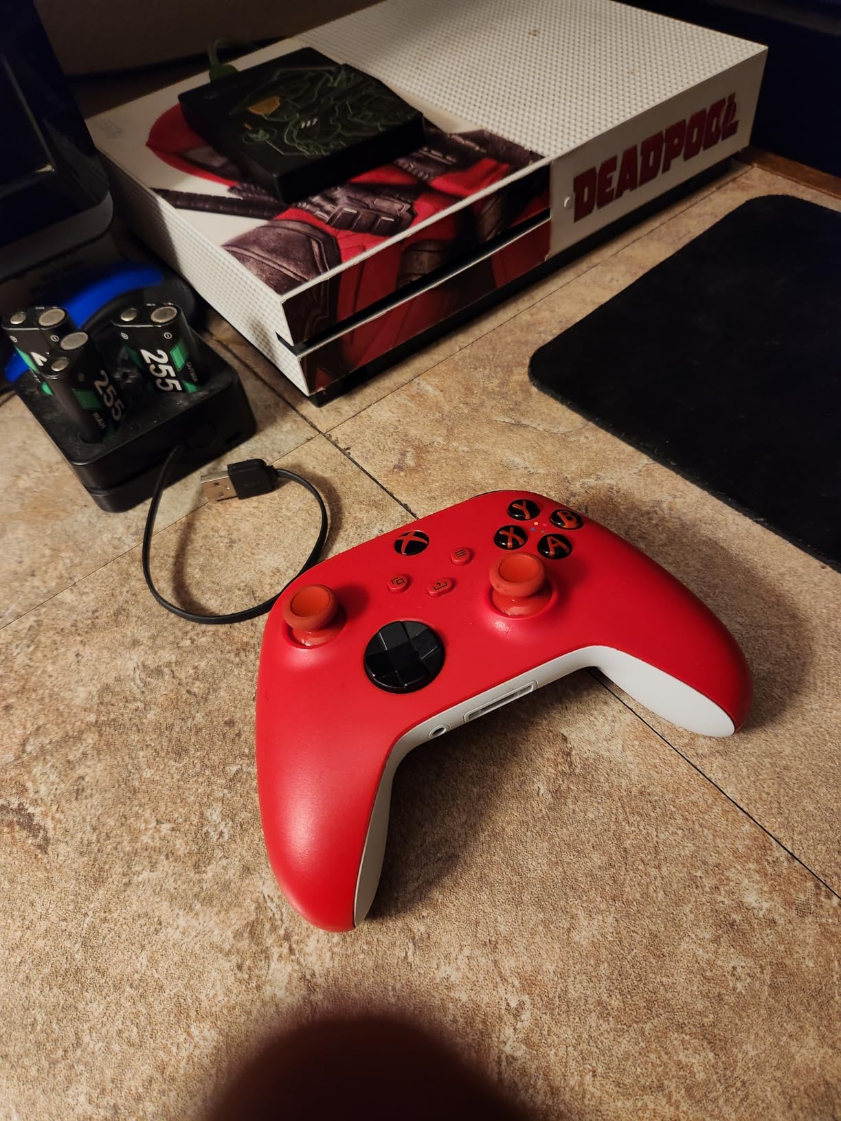 Xbox Core Wireless Gaming Controller – Pulse Red Series X|S, One, Windows PC, Android, and iOS - Customer Photo 1
