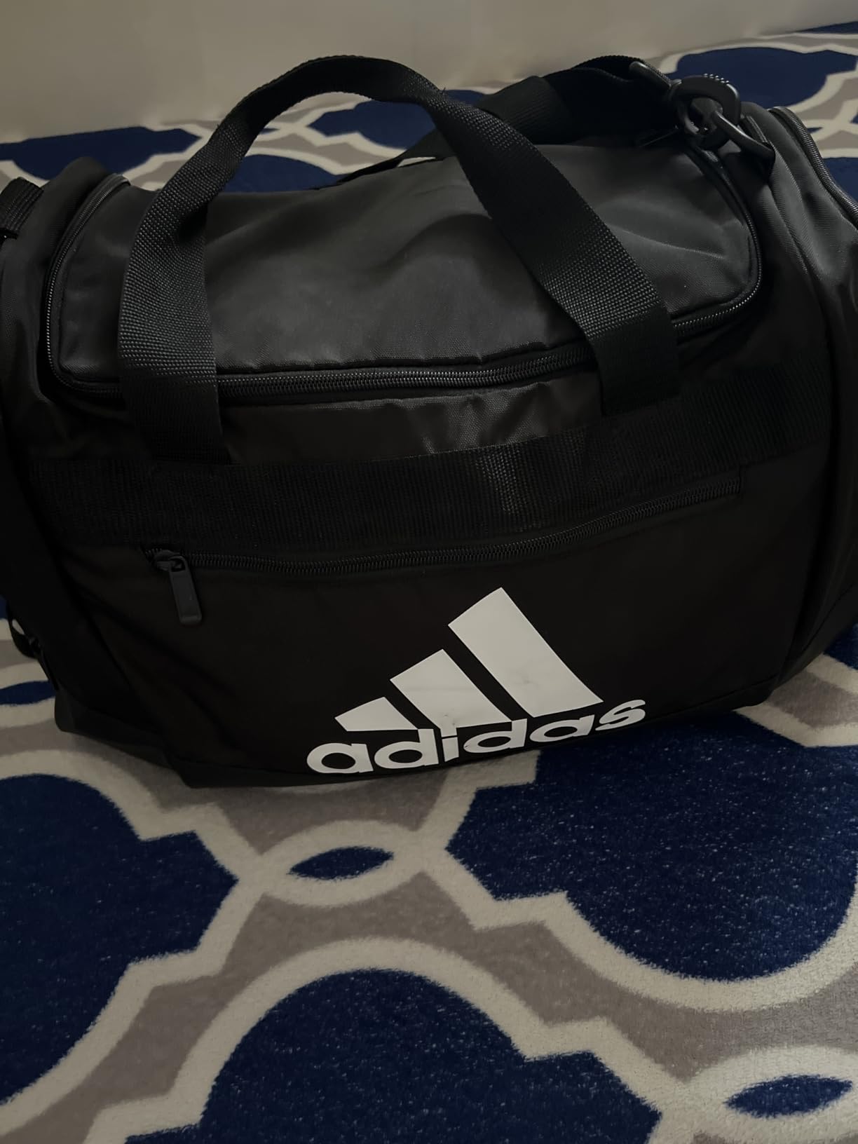 adidas Unisex Adult Defender 4.0 Gym Duffel Bag for Men and Women Customer Review adidas Unisex Adult Defender 4.0 Gym Duffel Bag for Men and Women - Customer Photo 2