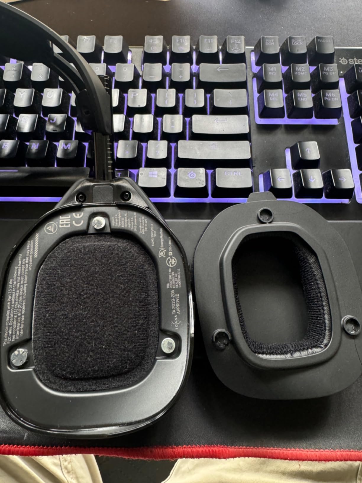 ASTRO Gaming A50 Wireless + Base Station for Xbox One & PC - Black/Gold (Renewed) - Customer Photo 3