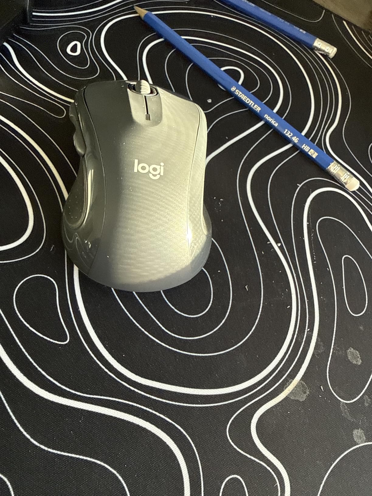 Logitech M510 Wireless Mouse, Mouse for Laptop and PC with USB Unifying Receiver, Programmable Buttons - Graphite - Customer Photo 1