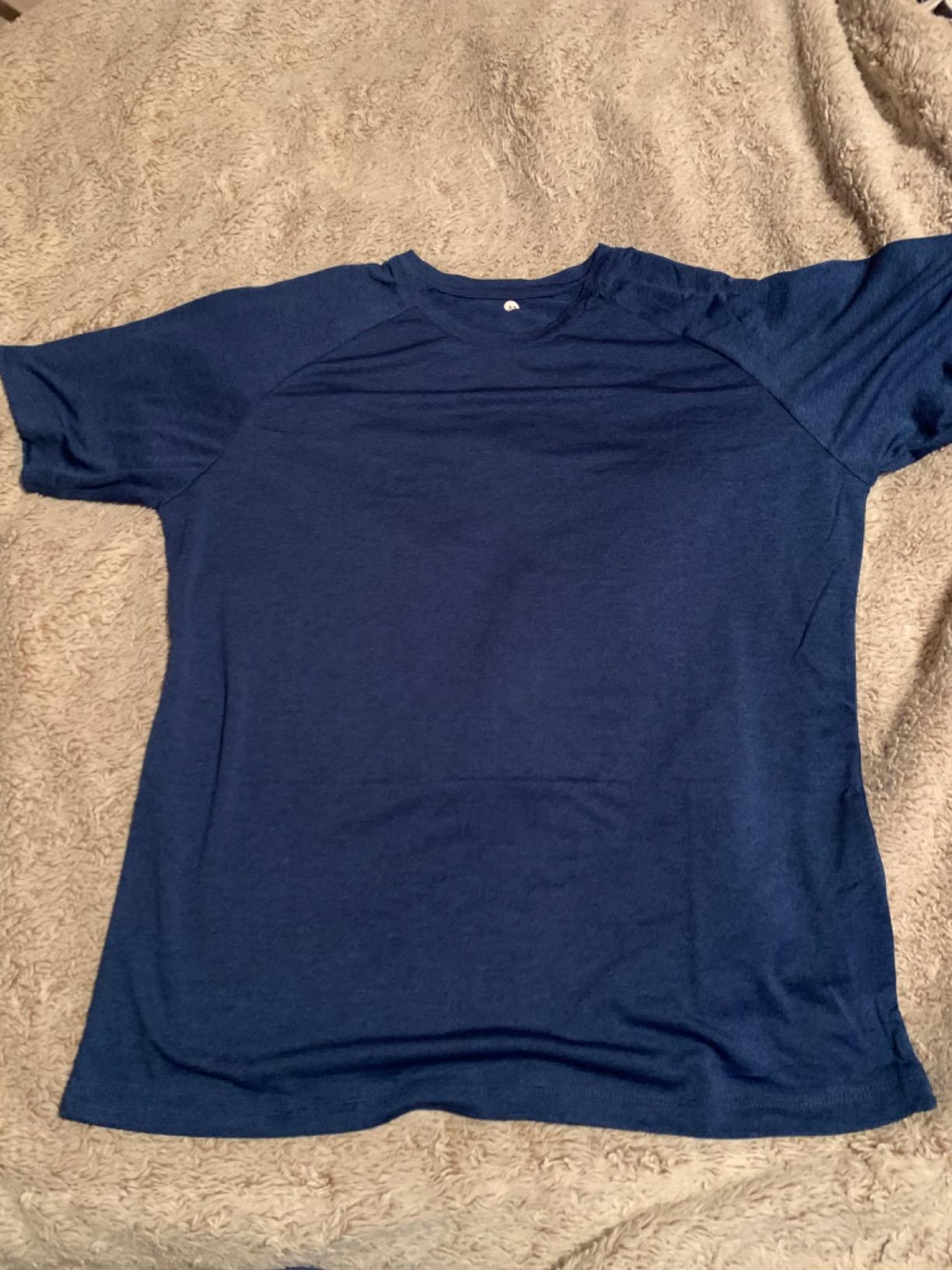 CE' CERDR Mens Workout Shirts Quick Dry Performance Short Sleeve Athletic Shirts - Customer Photo 5