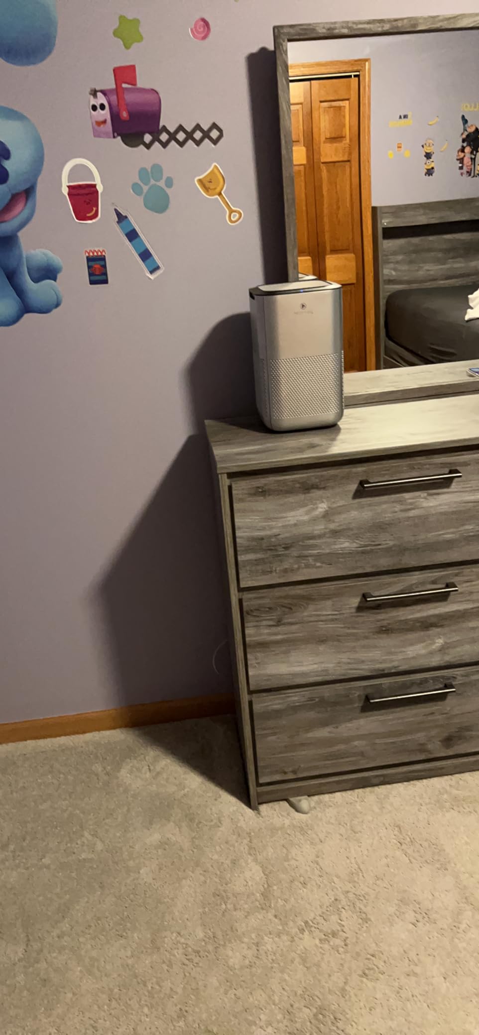 Medify MA-15 Air Purifier with True HEPA H13 Filter | 585 ft² Coverage in 1hr for Allergens, Smoke, Wildfires, Dust, Odors, Pollen, Pet Dander | Removal to 0.1 Microns | Silver, 1-Pack - Customer Photo 1