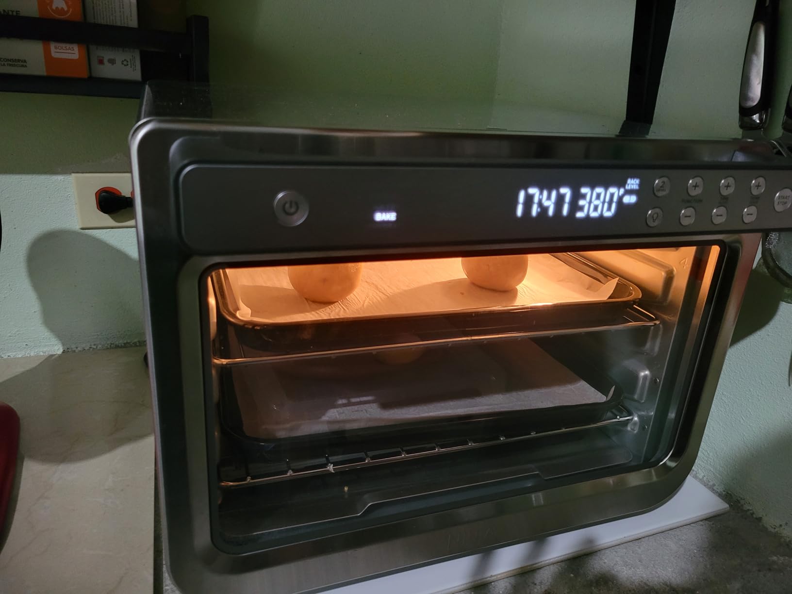 Ninja DT251 Foodi 10-in-1 Smart XL Air Fry Oven, Bake, Broil, Toast, Roast, Digital Toaster, Thermometer, True Surround Convection up to 450°F, includes 6 trays & Recipe Guide, Silver - Customer Photo 3