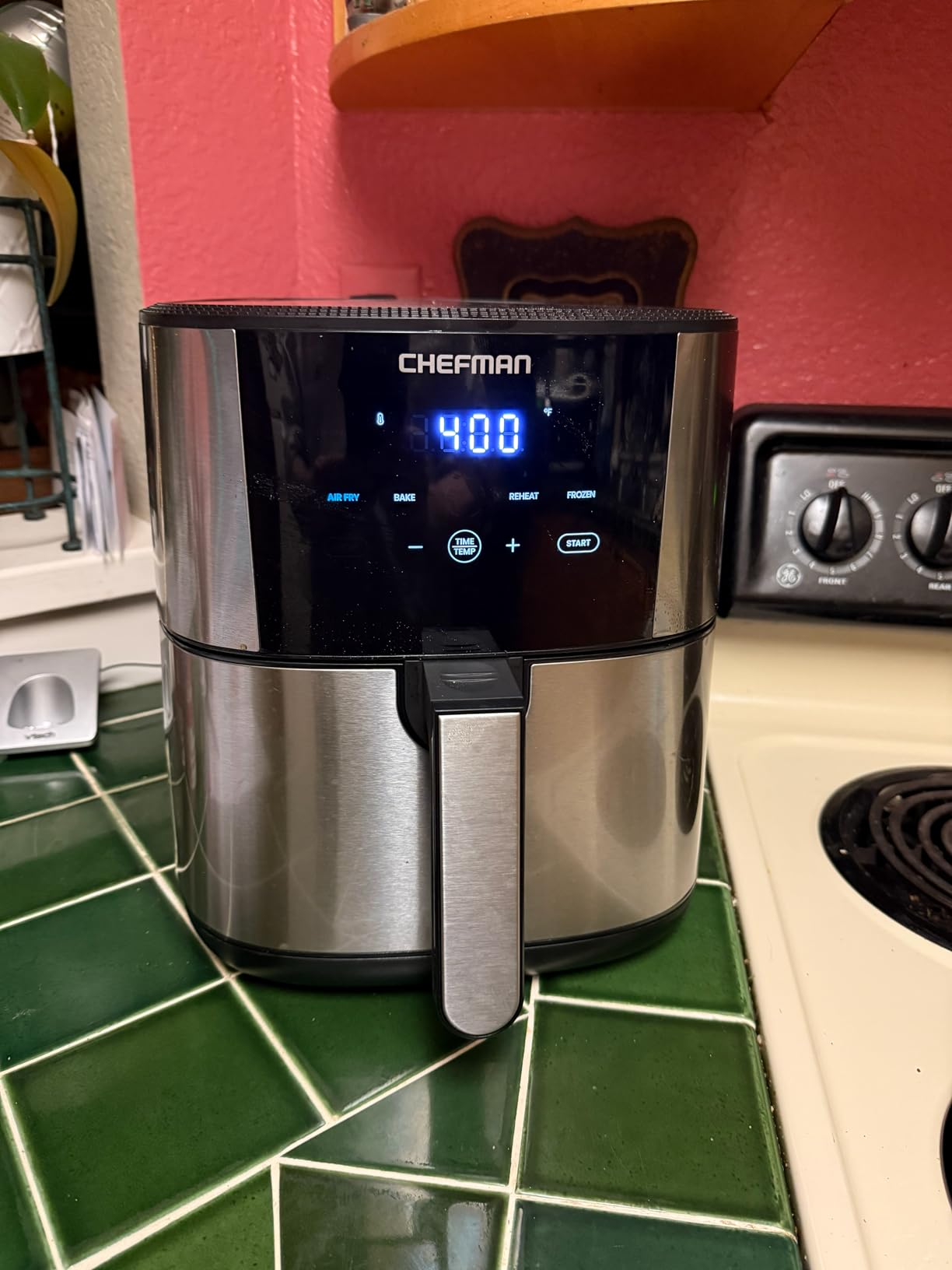 Chefman TurboFry® Touch Air Fryer, XL 8-Qt Family Size, One-Touch Digital Control Presets, French Fries, Chicken, Meat, Fish, Nonstick Dishwasher-Safe Parts, Automatic Shutoff, Stainless Steel - Customer Photo 1