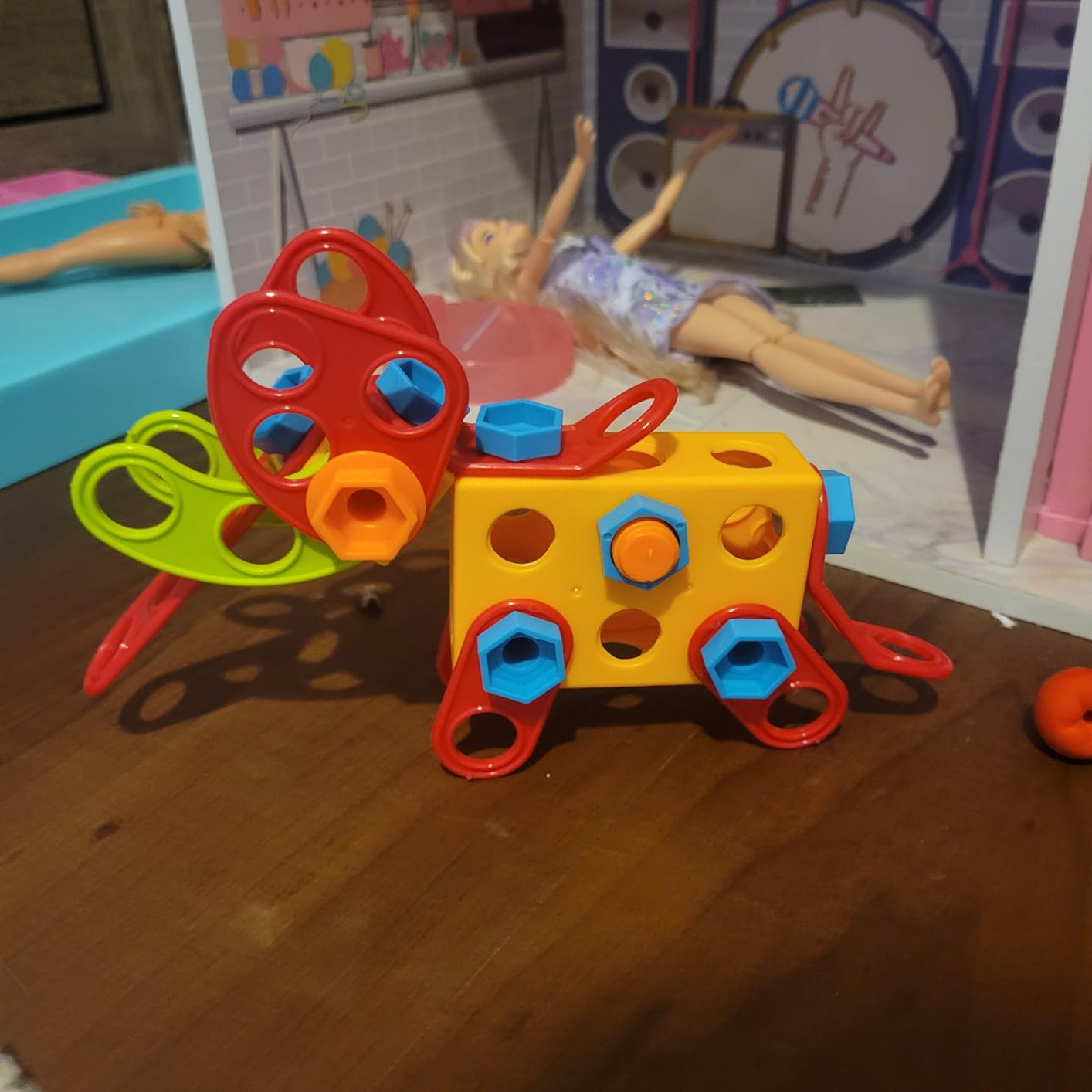 NXONE 195 PCS Educational STEM Toys for Boys and Girls Ages 3 4 5 6 7 8 9 10 Construction Building Blocks Toy Building Sets Kids Toys Creative Activities Games with Storage Box Customer Review NXONE 195 PCS Educational STEM Toys for Boys and Girls Ages 3 4 5 6 7 8 9 10 Construction Building Blocks Toy Building Sets Kids Toys Creative Activities Games with Storage Box - Customer Photo 1