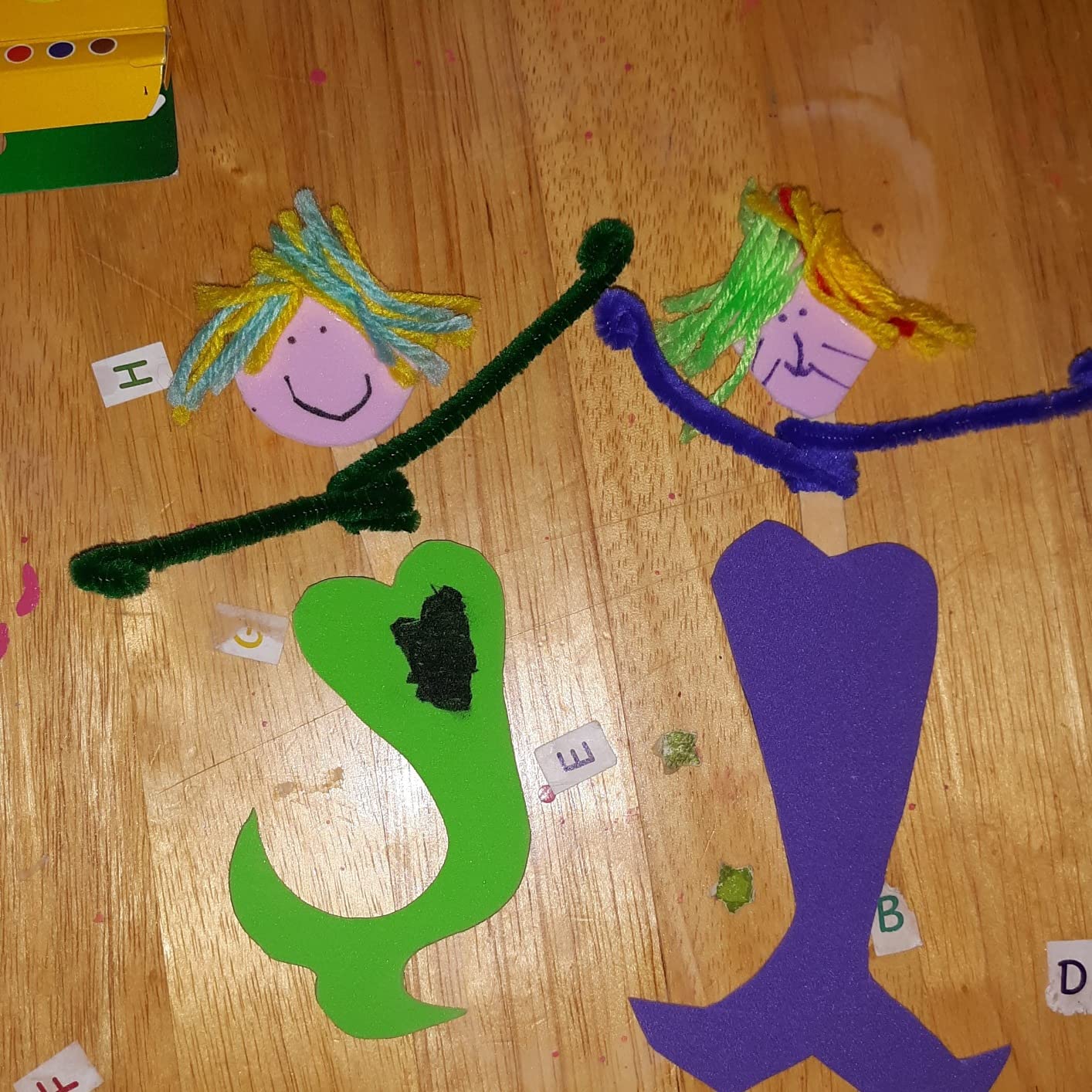 Dan&Darci Arts and Crafts Vault - Craft Supplies Kit in a Box - Christmas Gift for Kids Ages 4 5 6 7 8 9 10 11 & 12 Year Old Girls & Boys - Crafting Set Kits - Gift Ideas for Kid Art Activity Gifts - Customer Photo 1