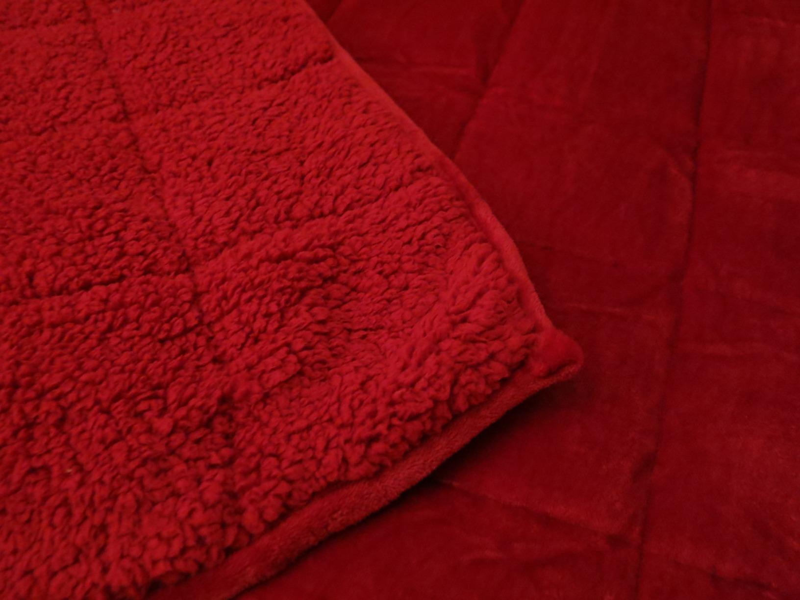 Wemore Sherpa Fleece Weighted Blanket for Adult 15 lbs Dual Sided Cozy Fluffy Heavy Blanket,Ultra Fuzzy Throw Blanket with Soft Plush Flannel Top,60 x 80 inches Black on Both Sides - Customer Photo 2