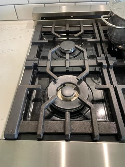 ZLINE 24 in. 2.8 cu. ft. Legacy Dual Fuel Range with 4 Burner Gas Cooktop and Electric Convection Oven in Stainless Steel (RA24) Customer Review ZLINE 24 in. 2.8 cu. ft. Legacy Dual Fuel Range with 4 Burner Gas Cooktop and Electric Convection Oven in Stainless Steel (RA24) - Customer Photo 3