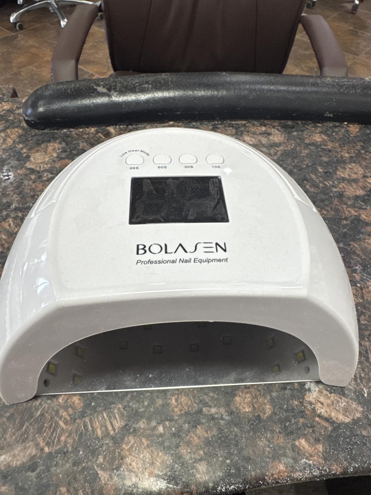 BOLASEN Professional Gel UV Nail Lamp with Metal Base, True 80W LED Nail Dryer for Gel Polish, UV Light for Gel Nails, Fast Curing Lamp with 4 Timers, Auto Sensor, LED Display, i2 Plus (Plug-in White) - Customer Photo 4