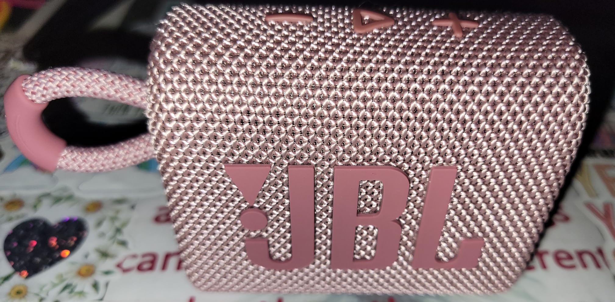 JBL Go 3 - Portable Mini Bluetooth Speaker, big audio and punchy bass, IP67 waterproof and dustproof, 5 hours of playtime, speaker for home, outdoor and travel (Black) - Customer Photo 3