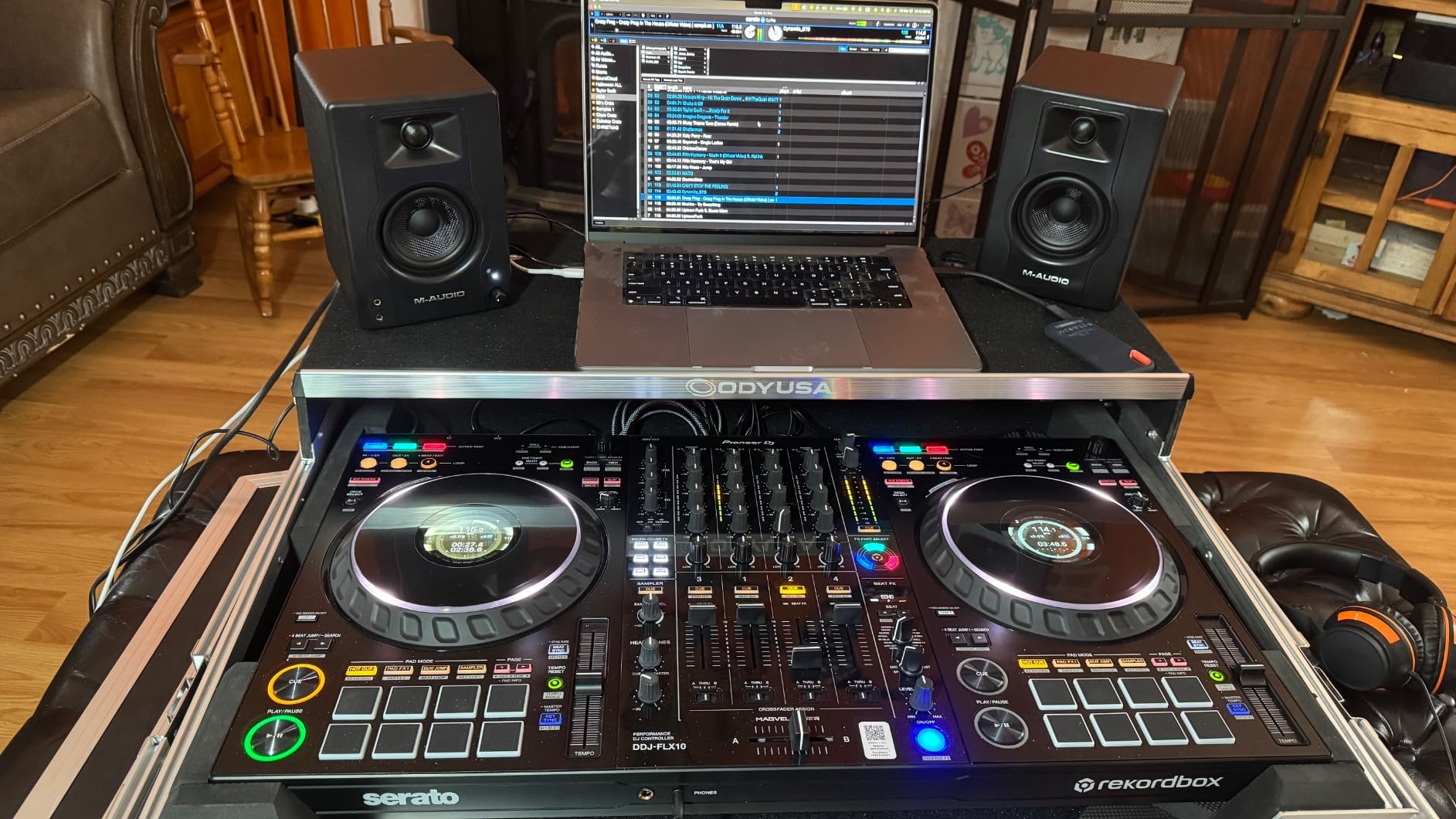 M-AUDIO BX4 Pair 4.5