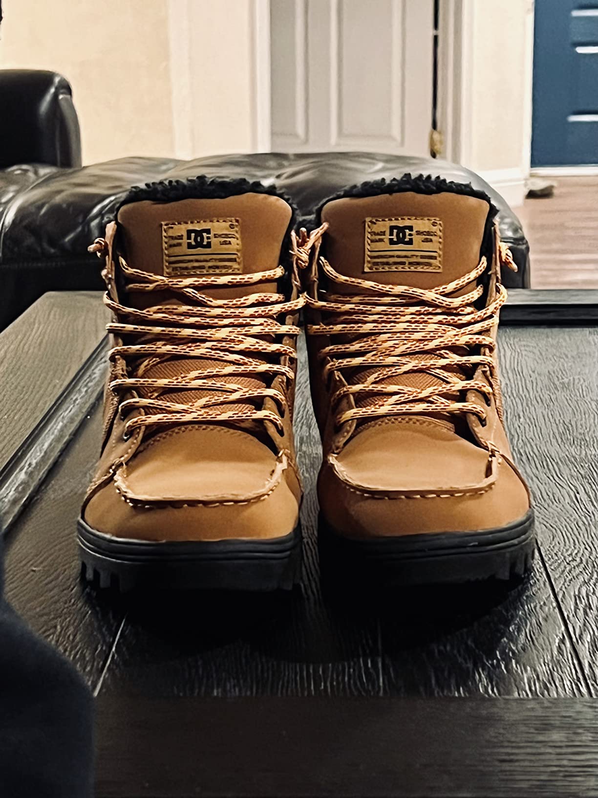 DC Men's Woodland Cold Weather Casual High Top Shoe Snow Boot Fashion Customer Review DC Men's Woodland Cold Weather Casual High Top Shoe Snow Boot Fashion - Customer Photo 2