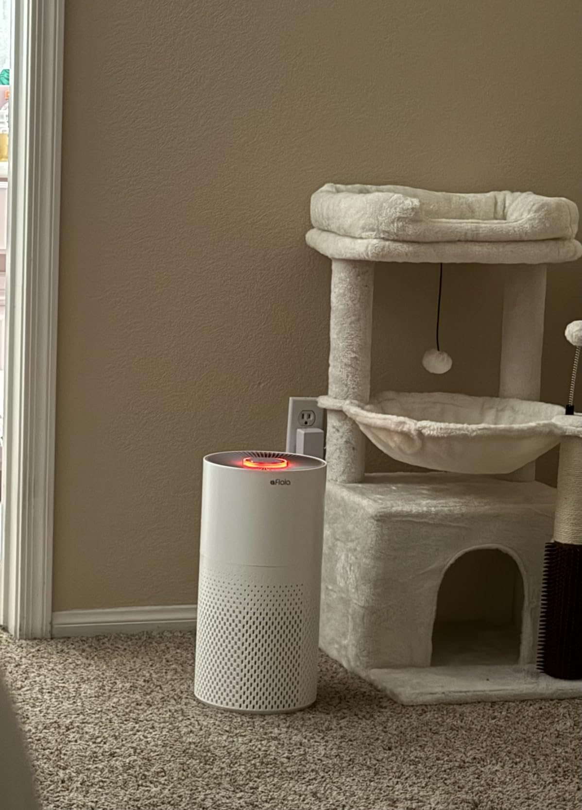 Afloia Air Purifiers for Home Bedroom Large Room Up to 1076 Ft², 3-Stage Filter Cleaner Odor Eliminator, Remove Pets Dust Dander Hair Allergy Mold Pollen Smoke Smell, Quiet 22 dB, 7 Colors Night Light - Customer Photo 2