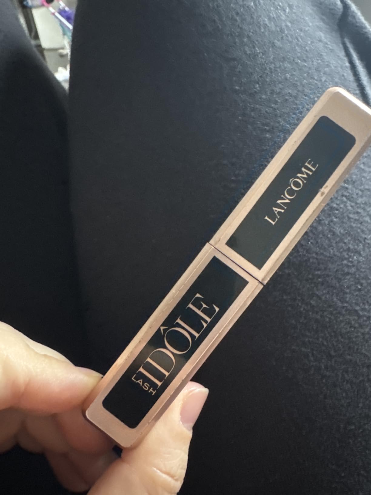 Lash Idôle Lash-Lifting & Volumizing Mascara - Black Mascara for Instant Volume, Length & Lift - Smudge Proof & Up To 24H Wear - Black - Customer Photo 1